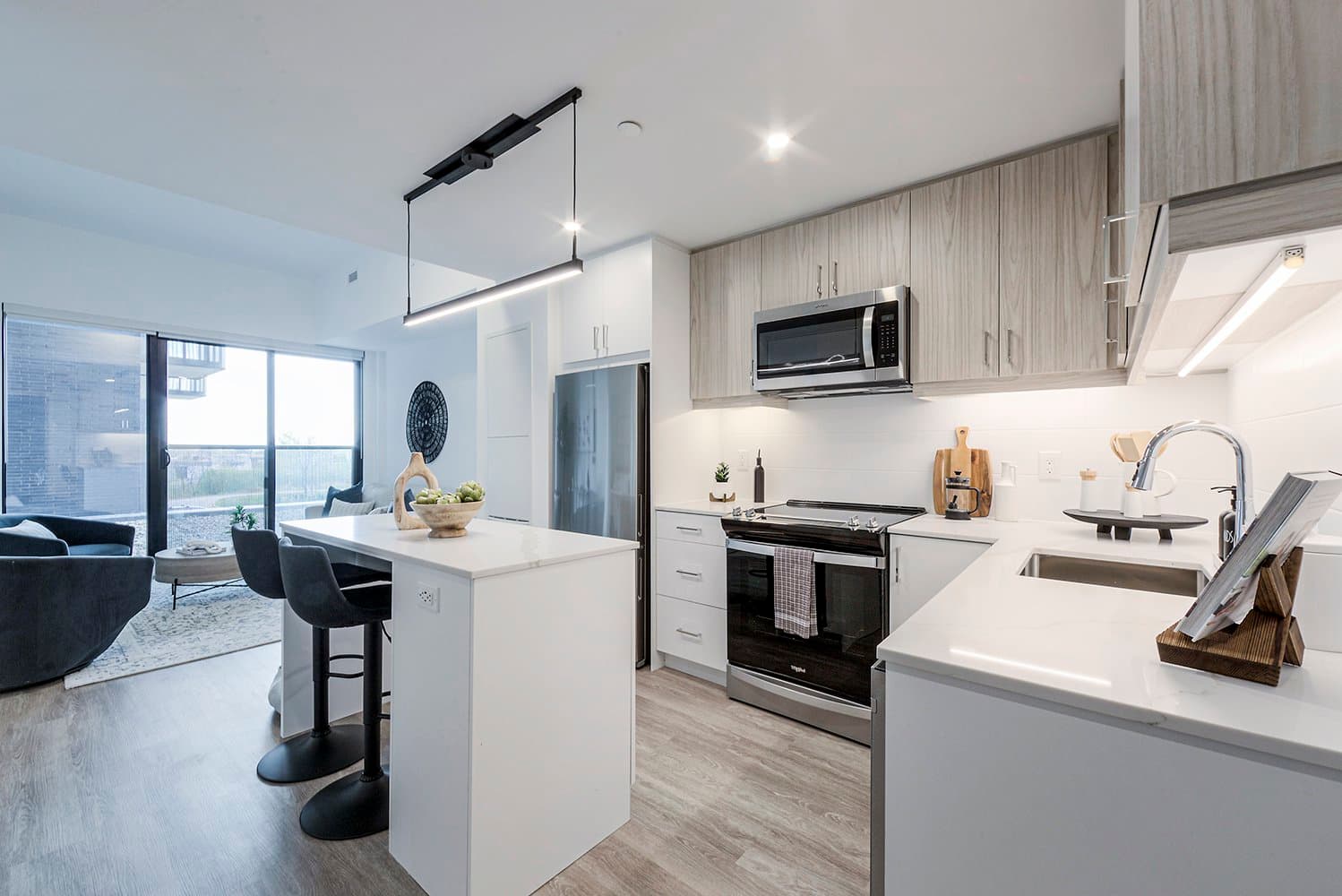 291 QUEENS AVE in Oakville - Property View