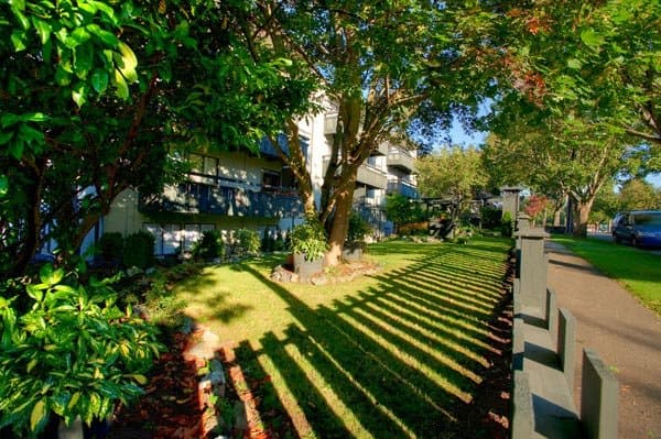 2644 PRIOR ST in Victoria - Property View