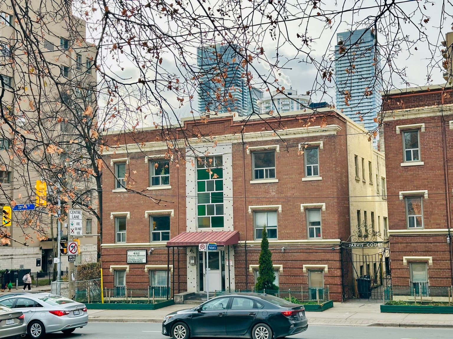 120 MAITLAND ST in Toronto - Property View