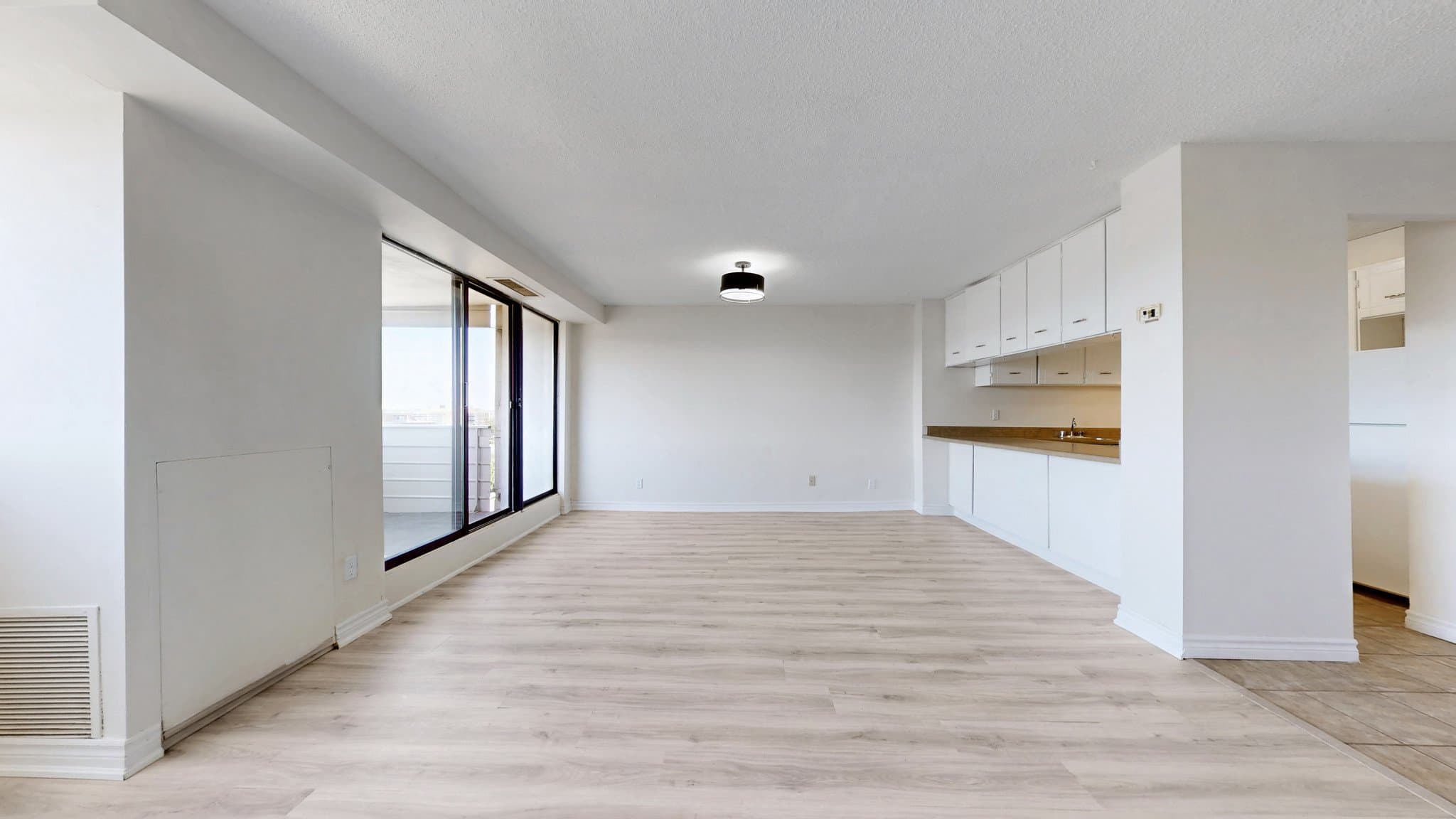 1460 GHENT AVE in Burlington - Property View