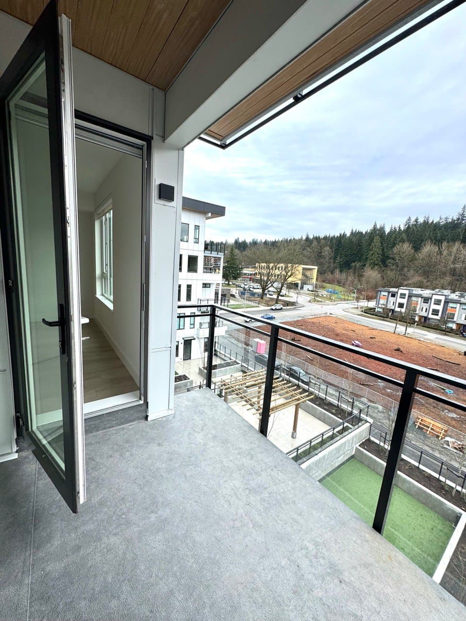 111 BULLER ST in Port Moody - Property View