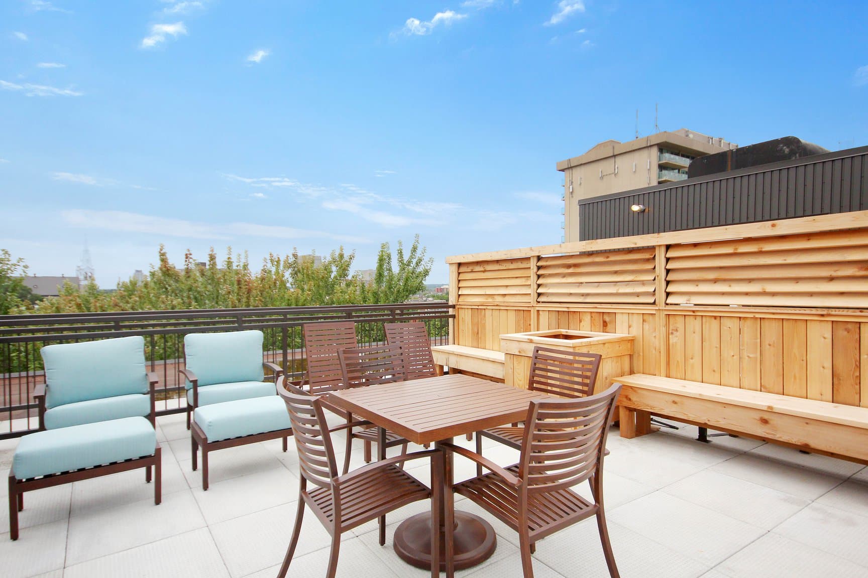57 BAYSWATER AVE in Ottawa - Property View