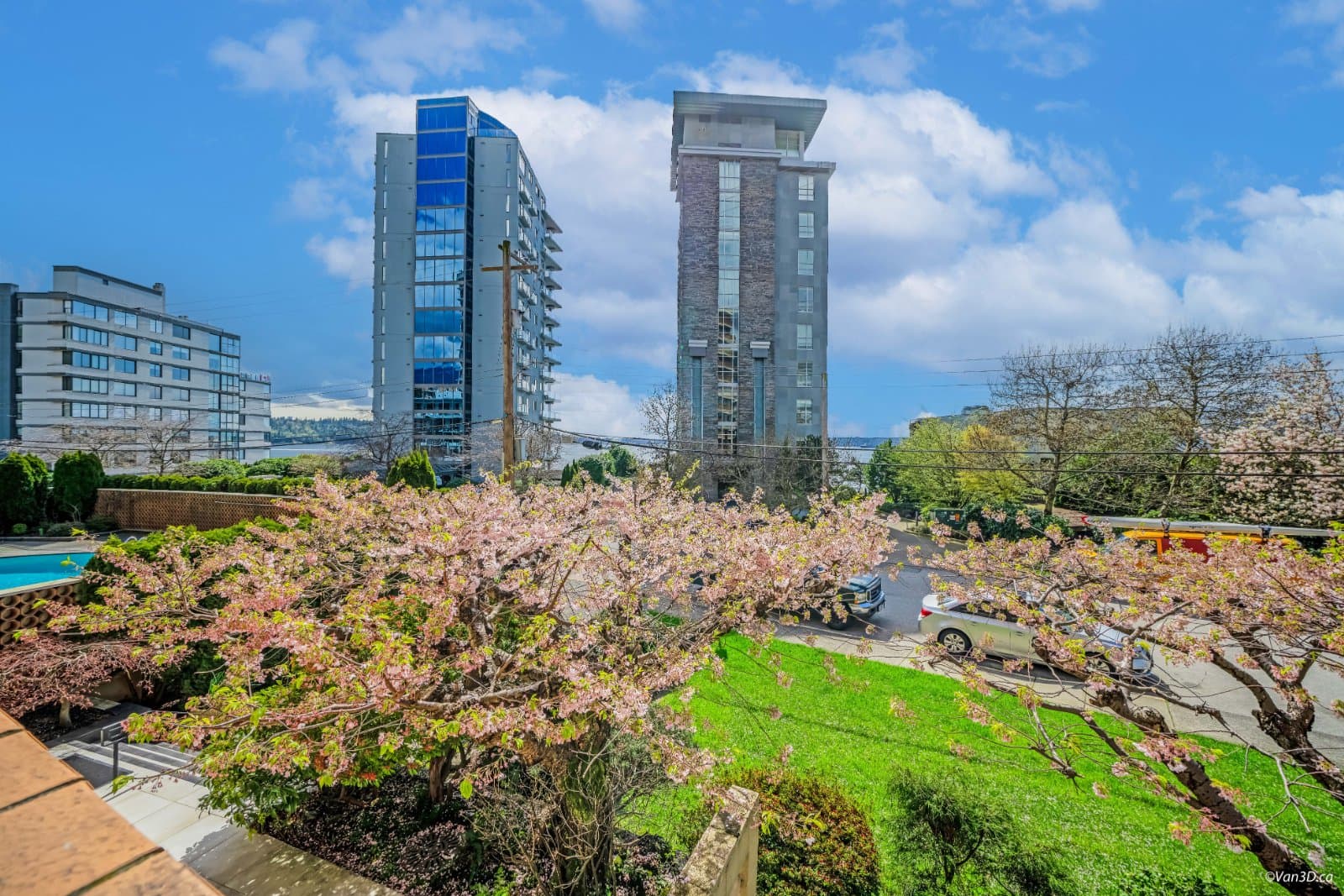 2135 ARGYLE AVE in West Vancouver - Property View