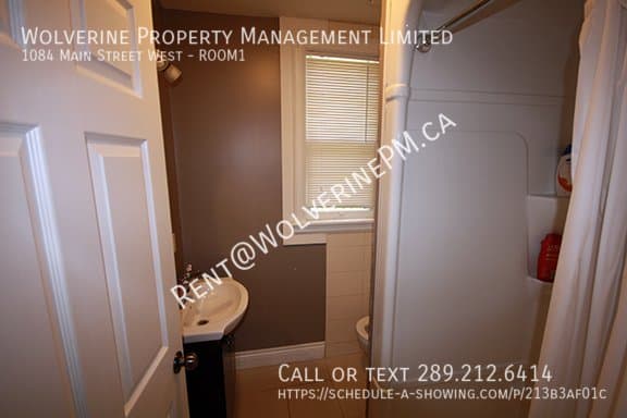 1084 W MAIN ST in Hamilton
