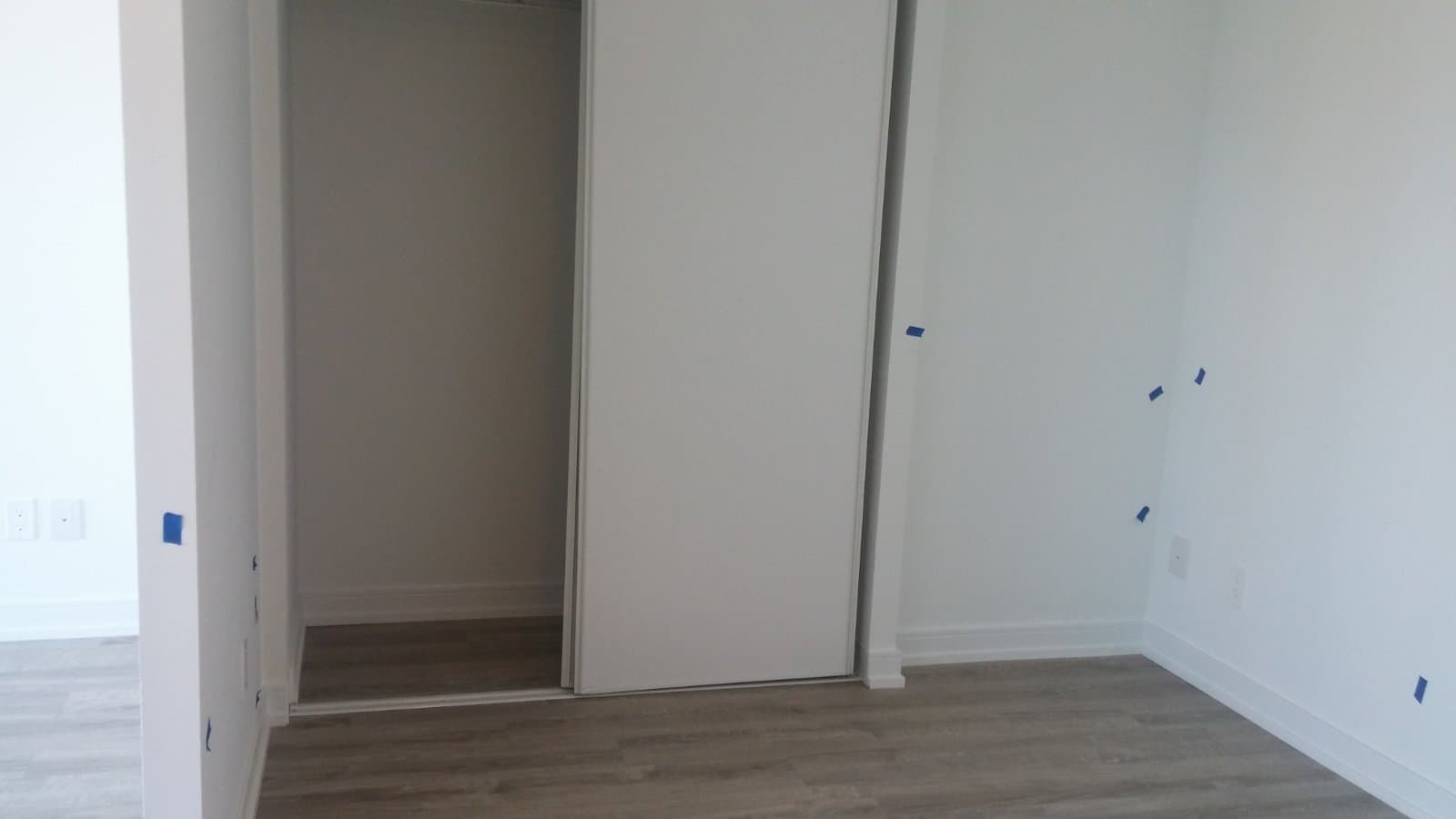 28 E WELLESLEY ST in Toronto - Property View
