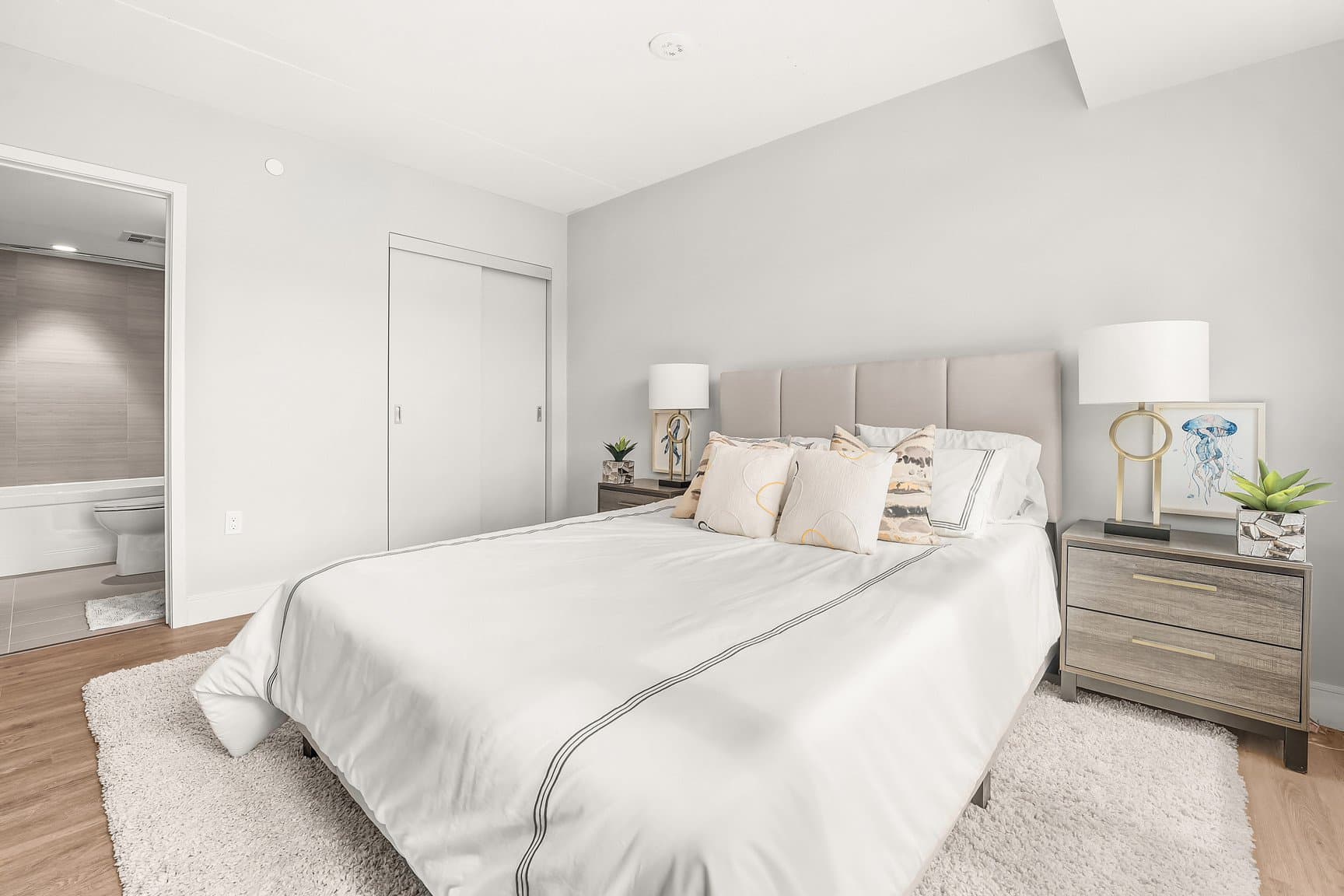 140 D'ARCY ST in Toronto - Property View