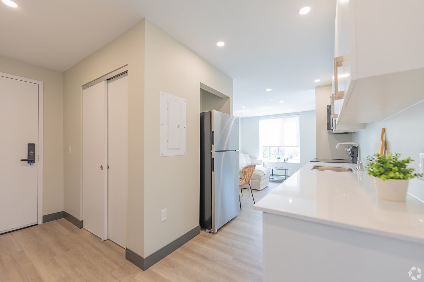 695 NIAGARA ST in Welland - Property View