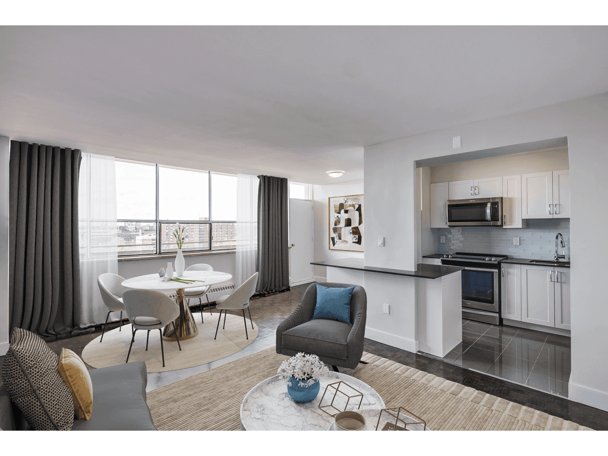 2837 YONGE ST in Toronto - Property View