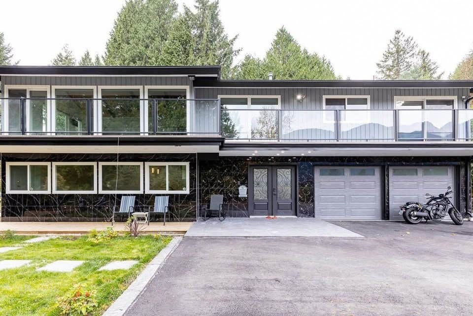 815 ELVEDEN ROW in West Vancouver - Property View