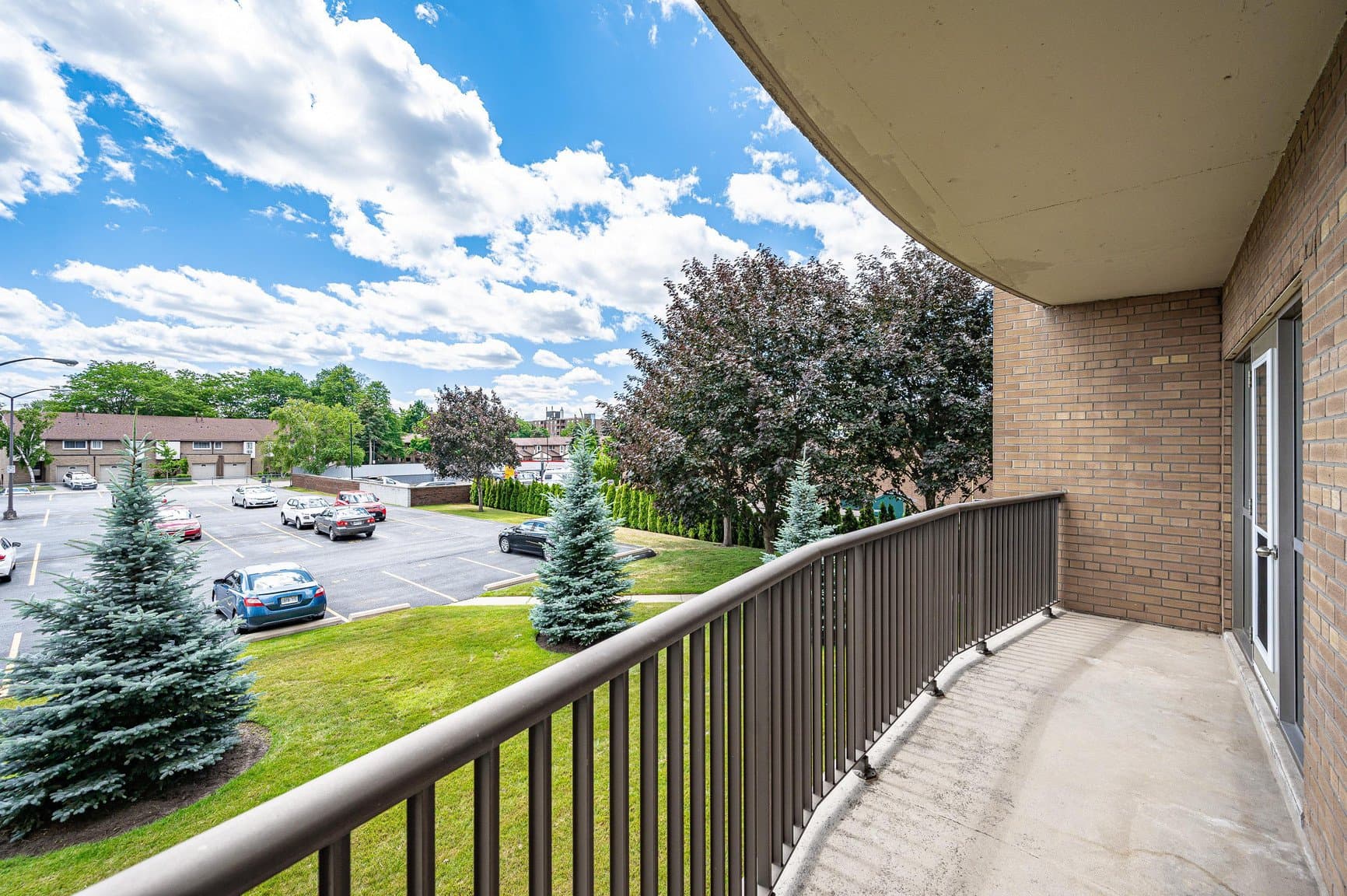 3030 PROSPECT ST in Burlington - Property View