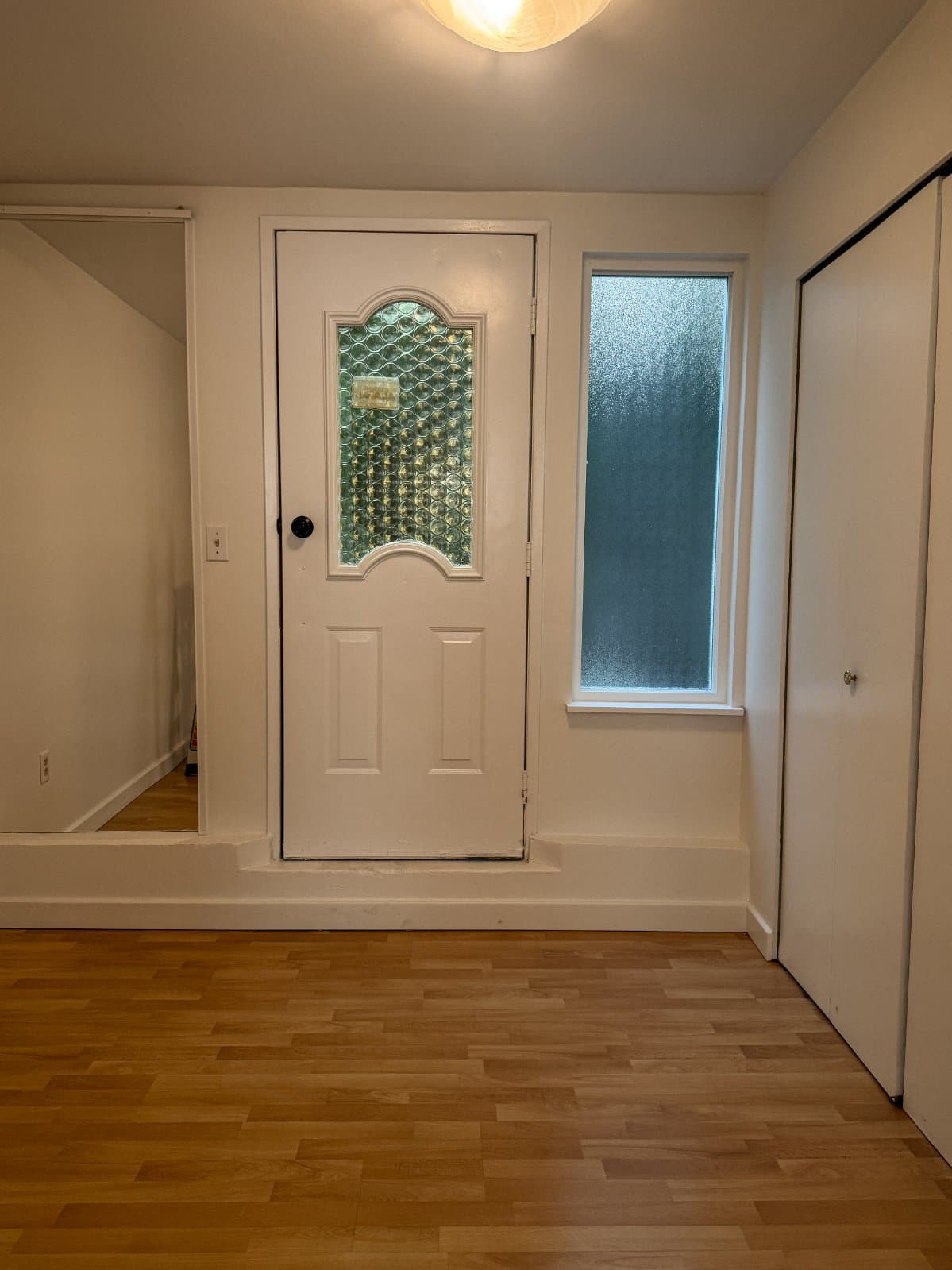 2720 EASTERN AVE in North Vancouver - Property View
