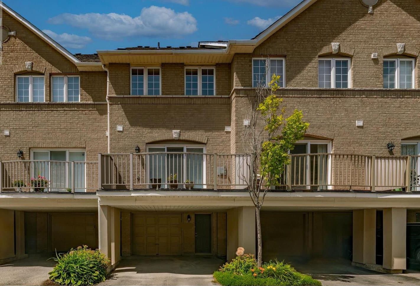 23 OBSERVATORY LN in Richmond Hill - Property View