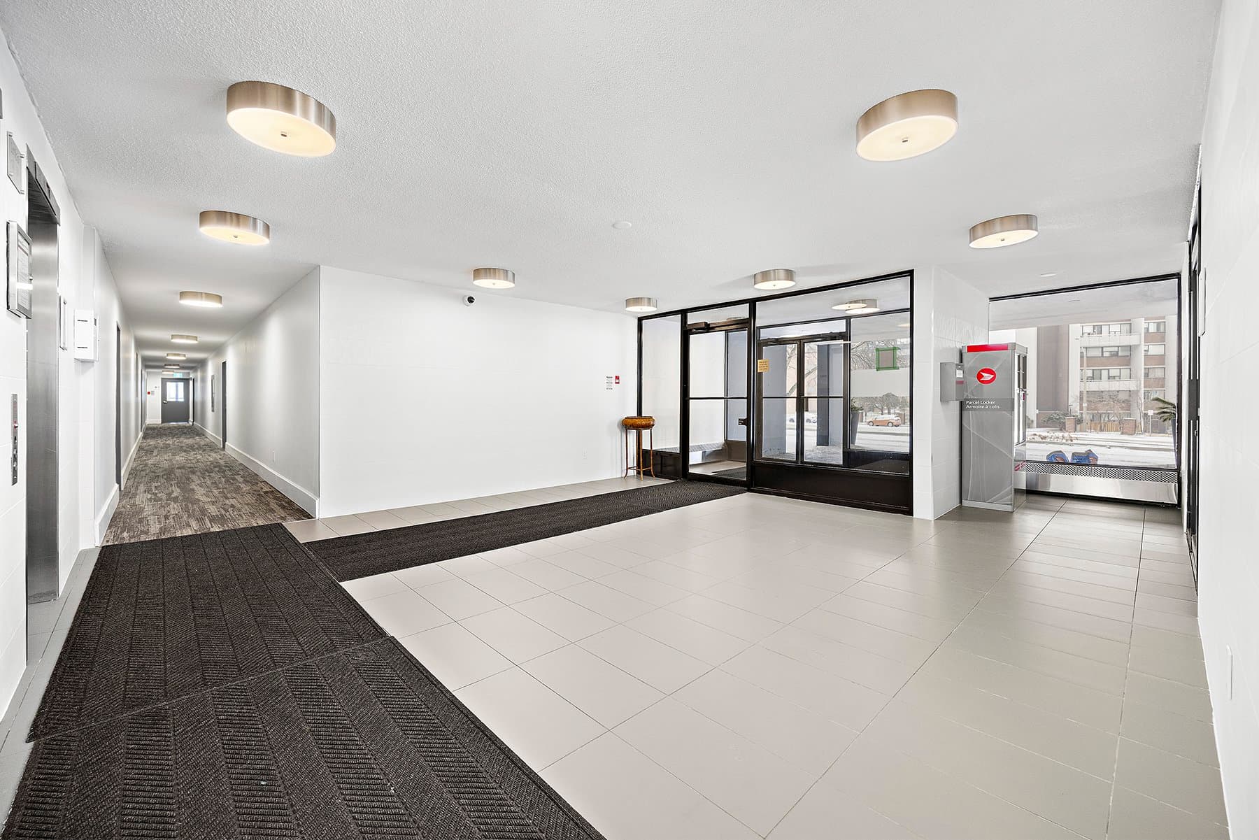 2200 ROCHE CRT in Mississauga - Property View
