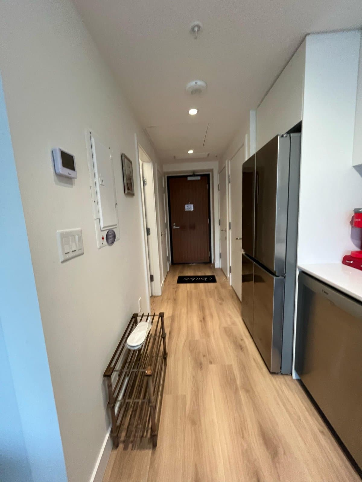 311 W 1ST ST in North Vancouver - Property View