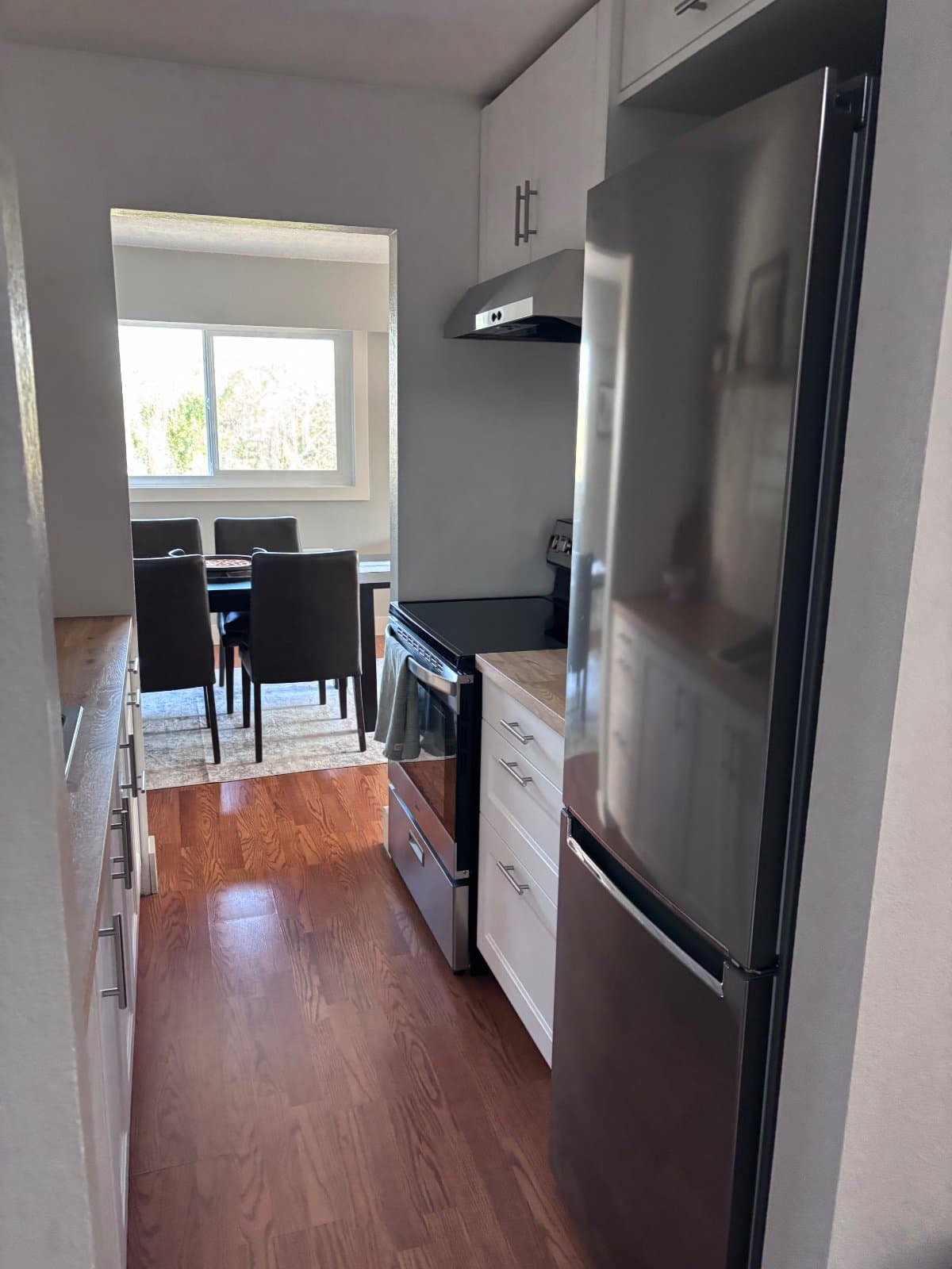 848 ESQUIMALT RD in Esquimalt - Property View