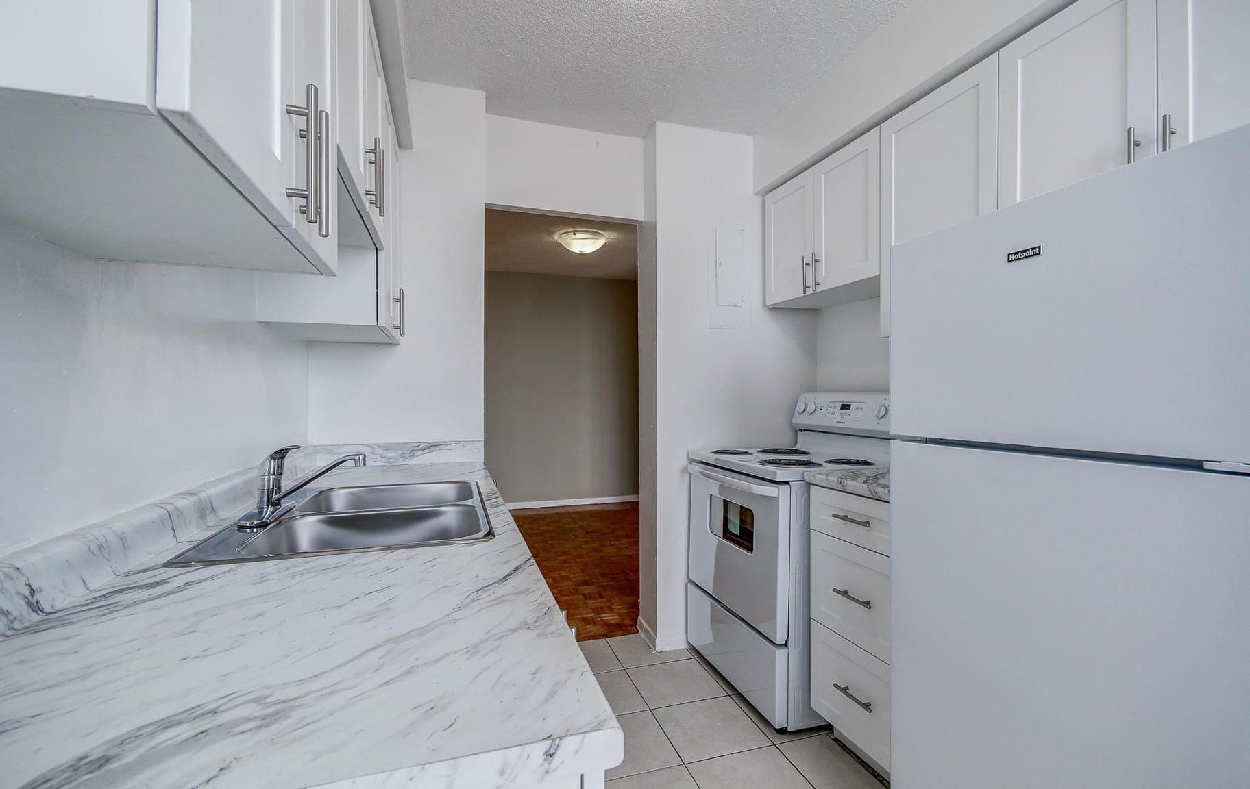 15 EASTBOURNE DR in Brampton - Property View