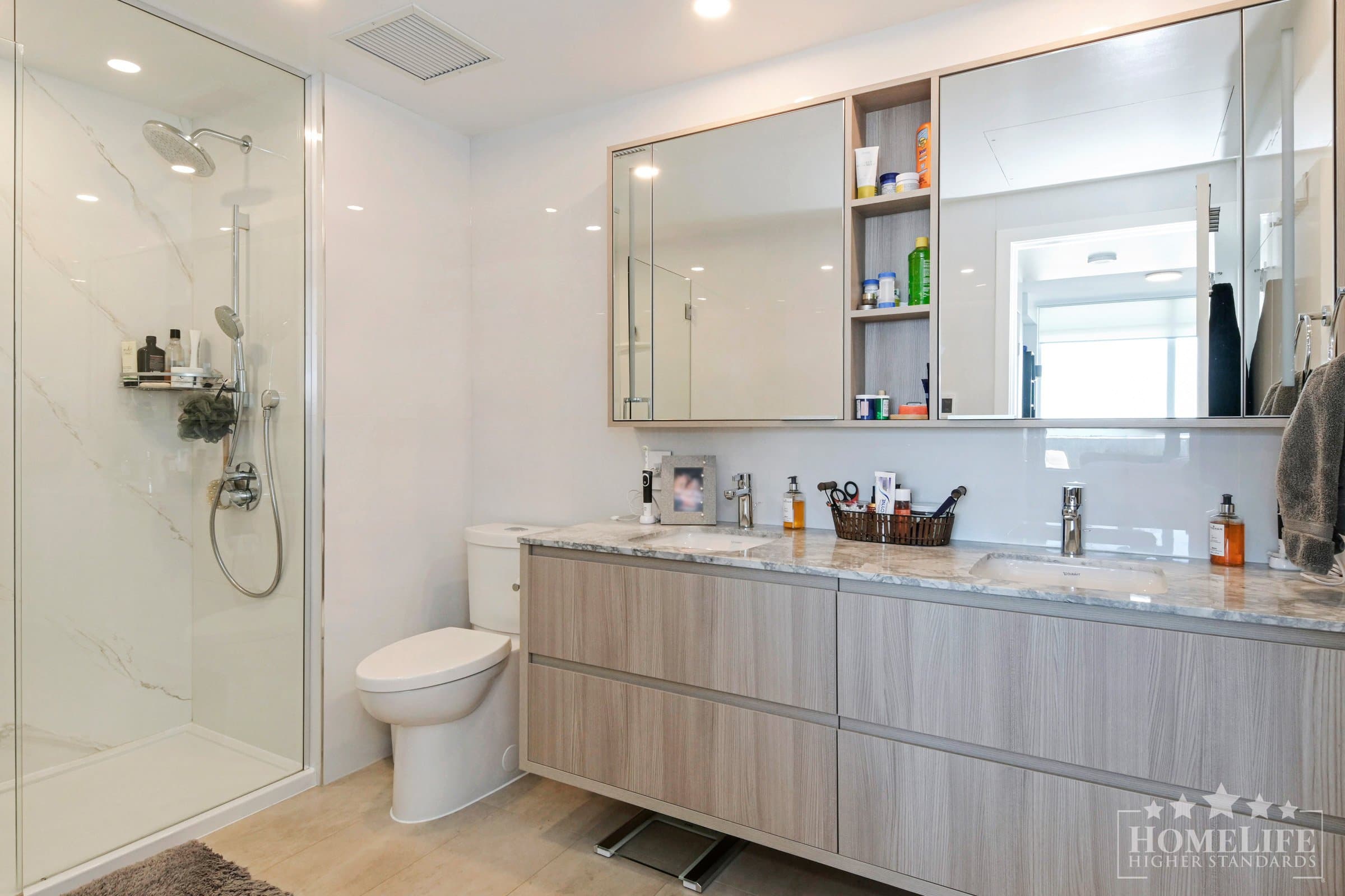 15165 THRIFT AVE in White Rock