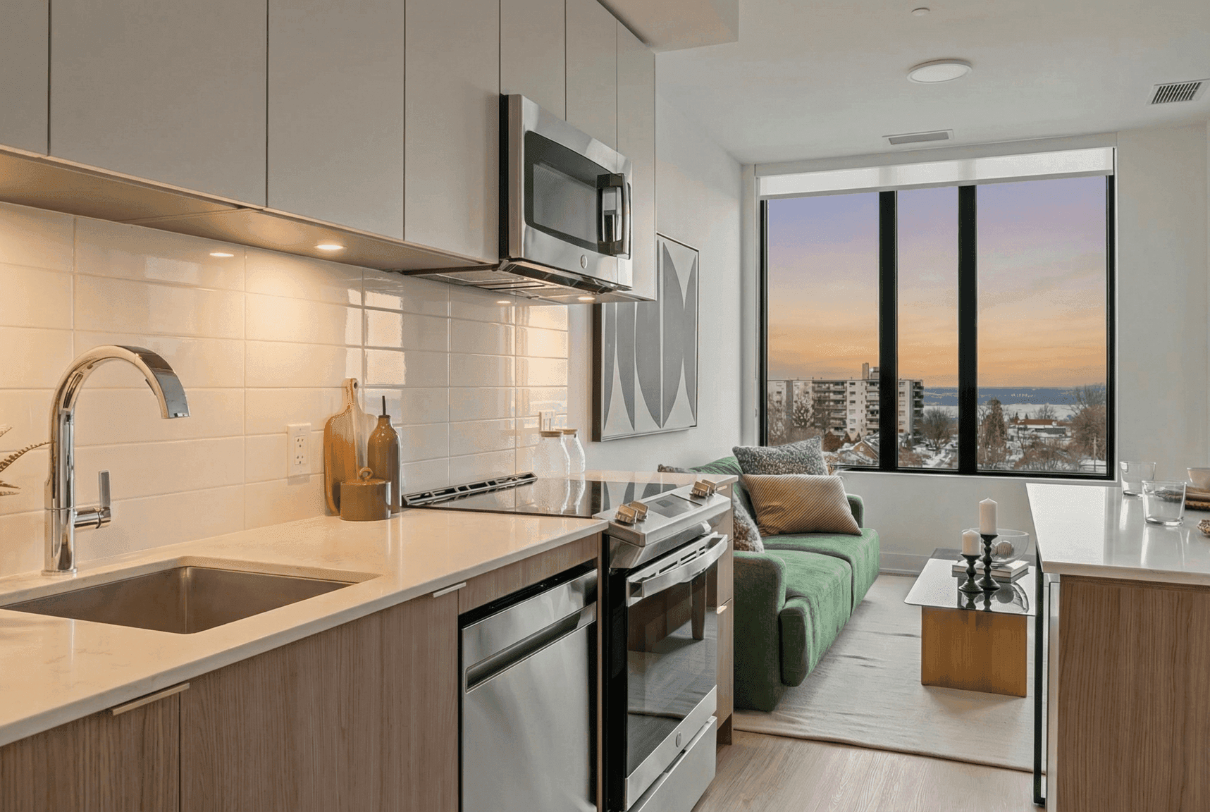 500 UPPER WELLINGTON ST in Hamilton