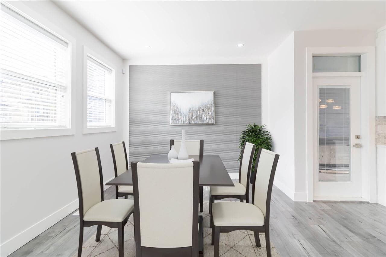 3391 DERBYSHIRE AVE in Coquitlam - Property View