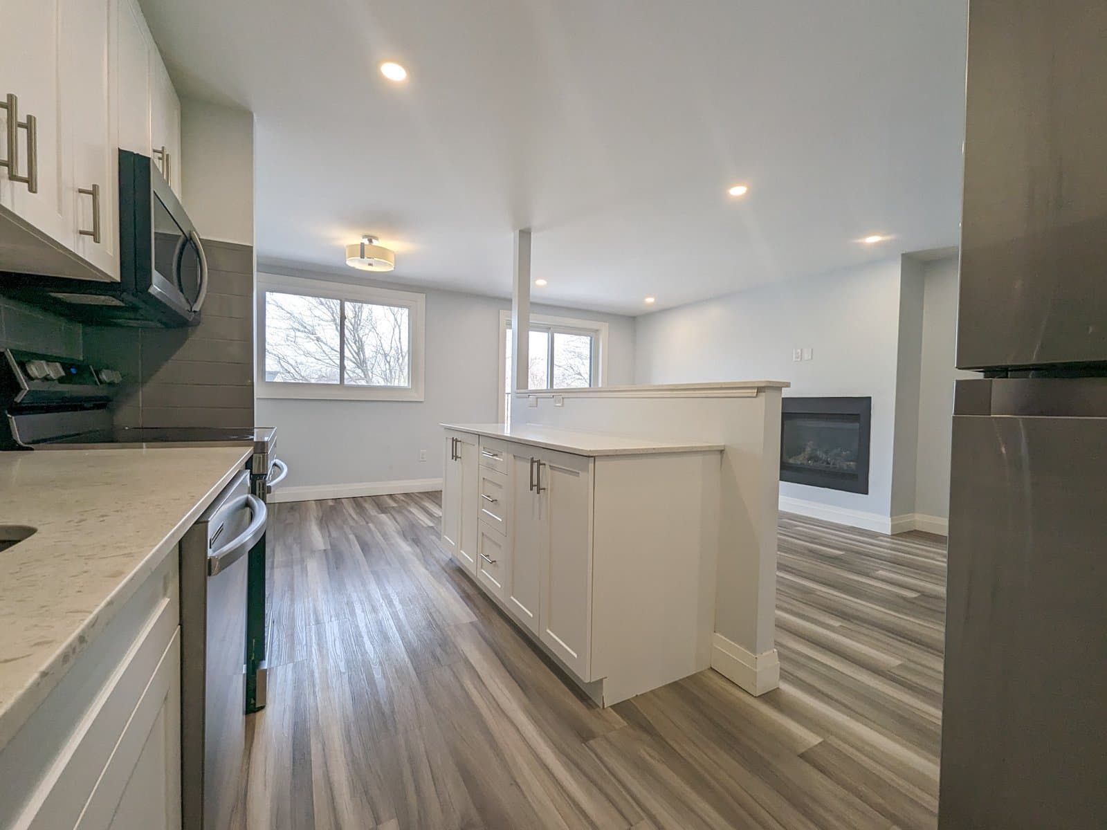 581 STRASBURG RD in Kitchener - Property View