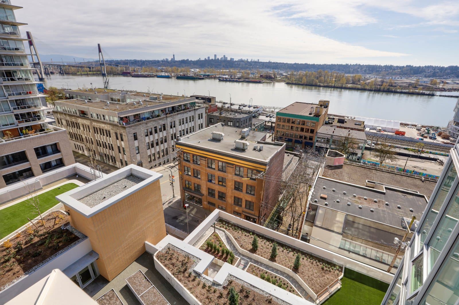 618 CARNARVON ST in New Westminster - Property View