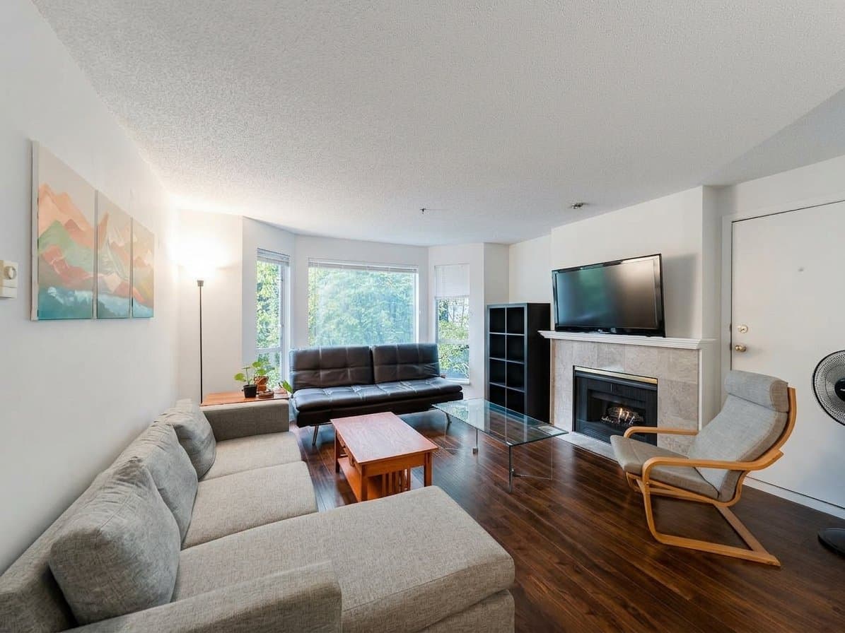 3720 W 8TH AVE in Vancouver - Property View