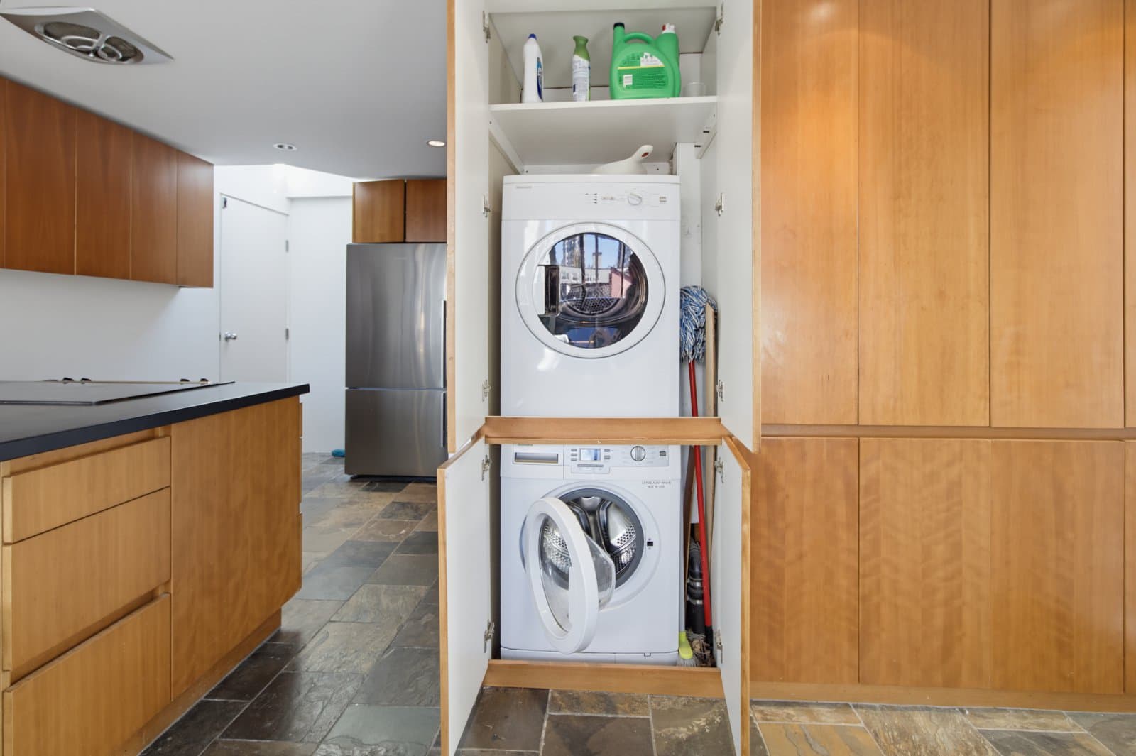1934 BARCLAY ST in Vancouver - Property View