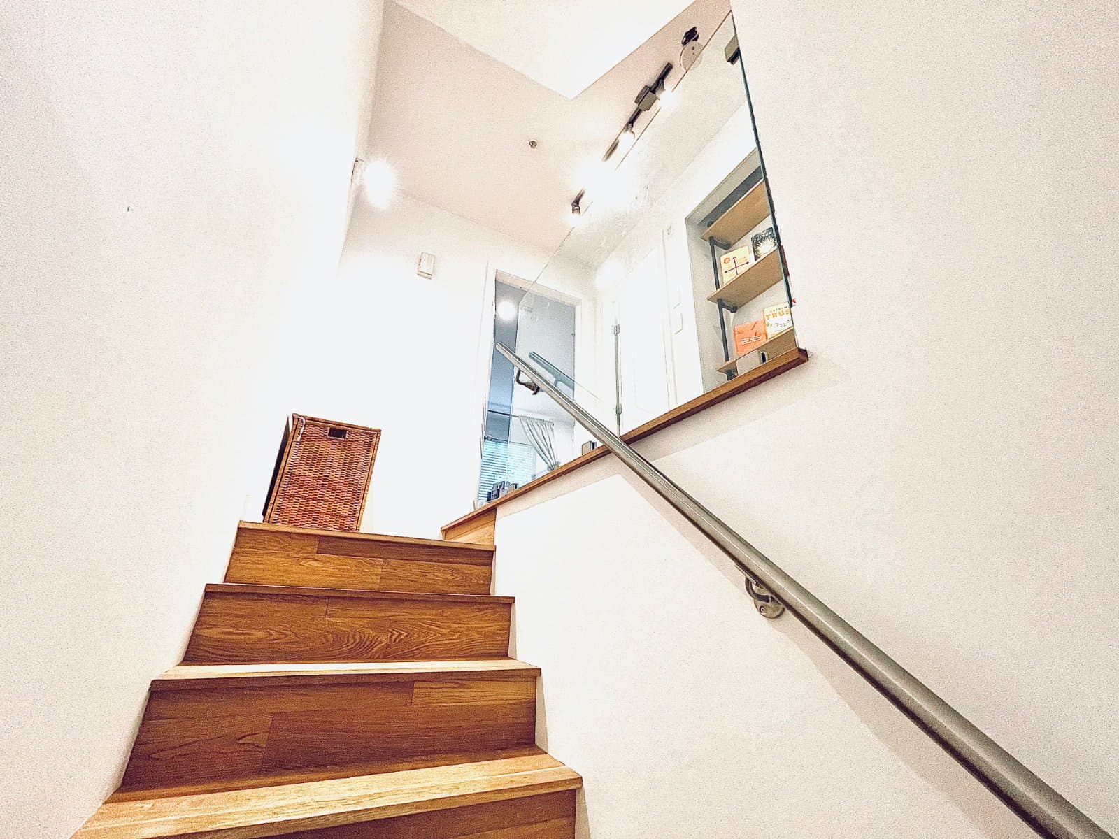 209 E 11TH AVE in Vancouver - Property View