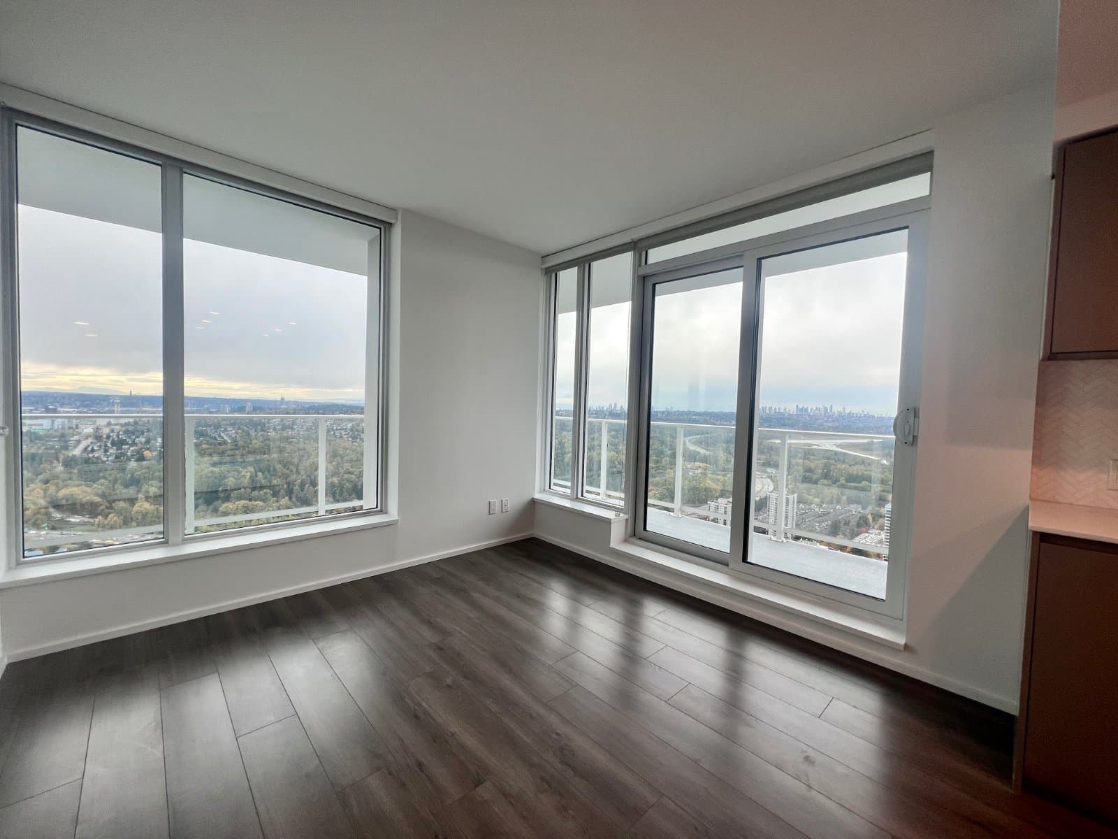 3833 EVERGREEN PL in Coquitlam - Property View