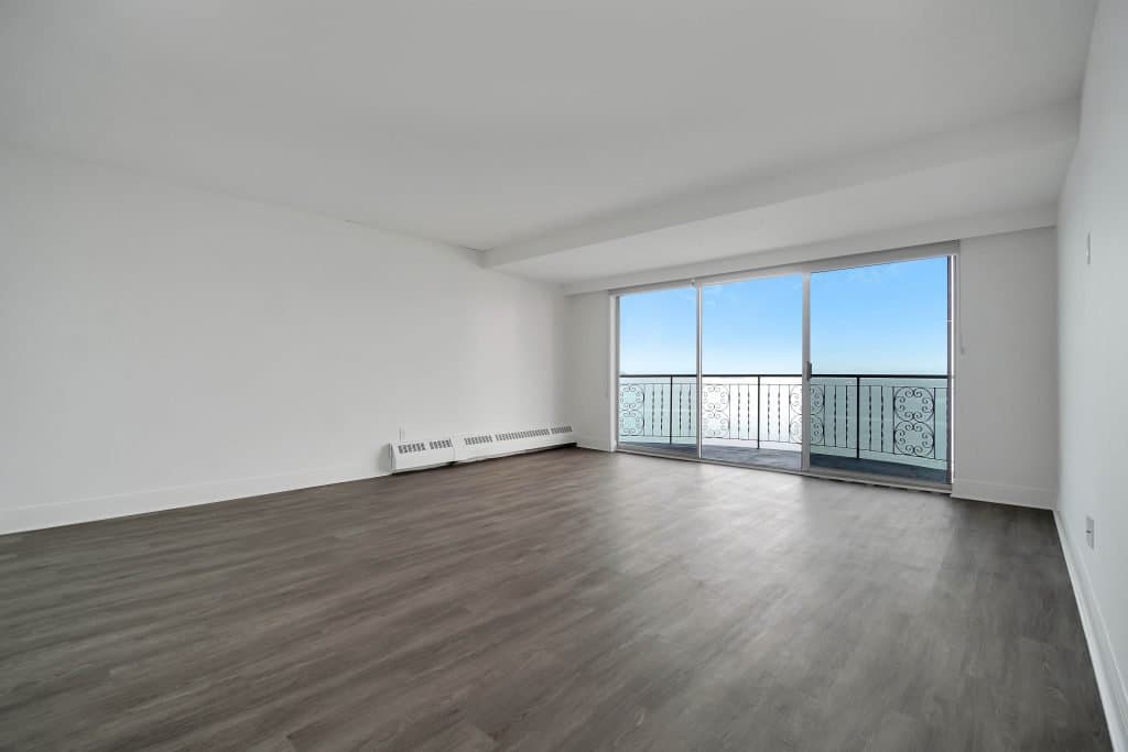 2222 BELLEVUE AVE in West Vancouver - Property View