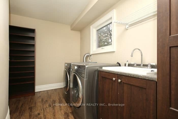 28 CRAIGMONT DR in Toronto - Property View