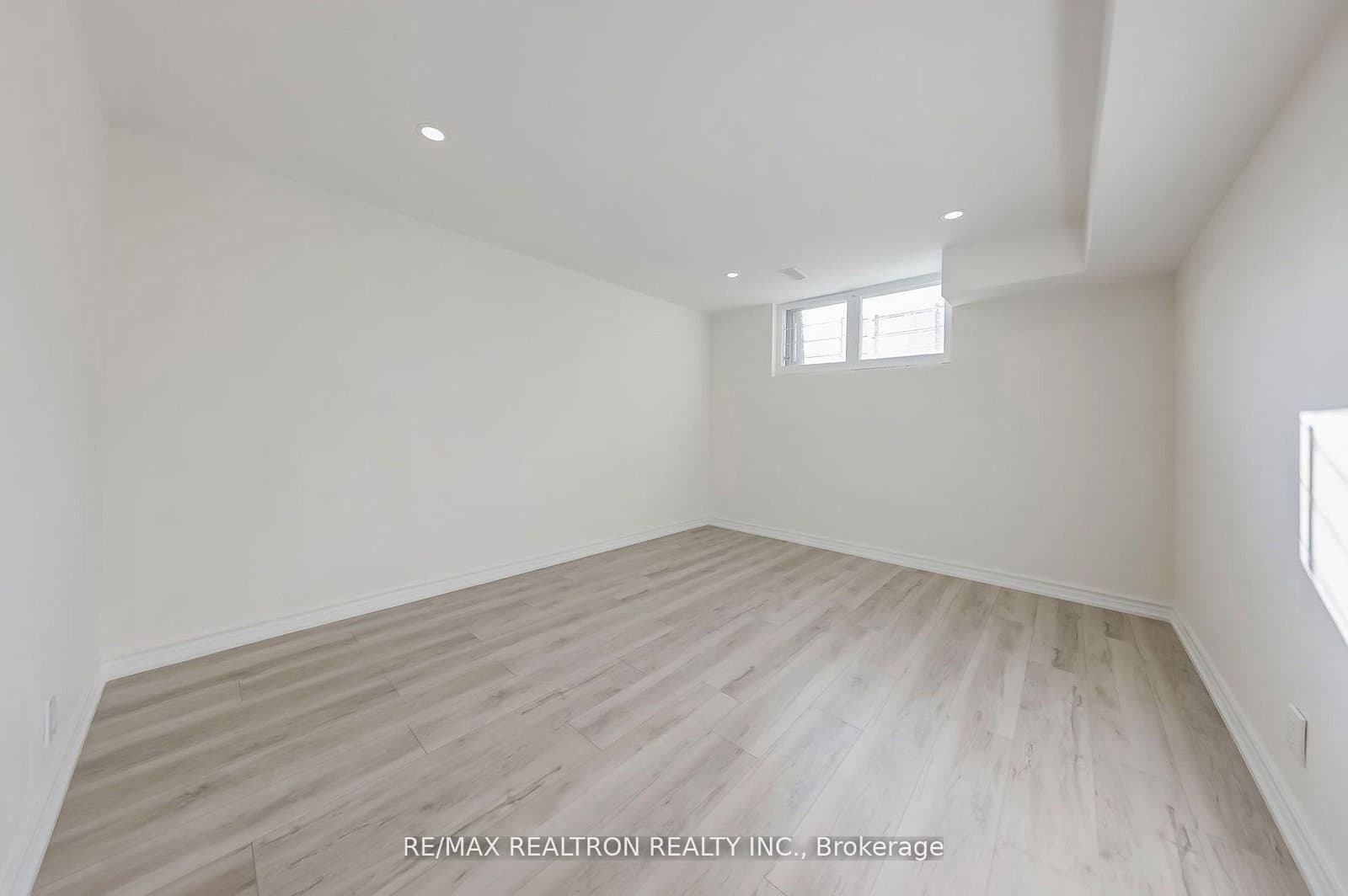 59 CUMMER AVE in Toronto - Property View