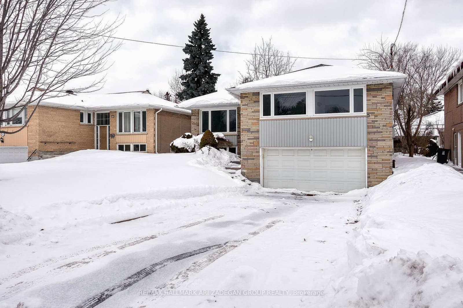 238 SEARLE AVE in Toronto - Property View