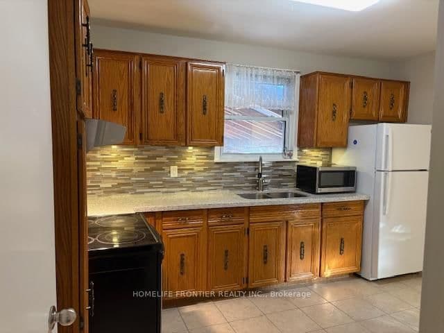 91 E FINCH AVE in Toronto - Property View