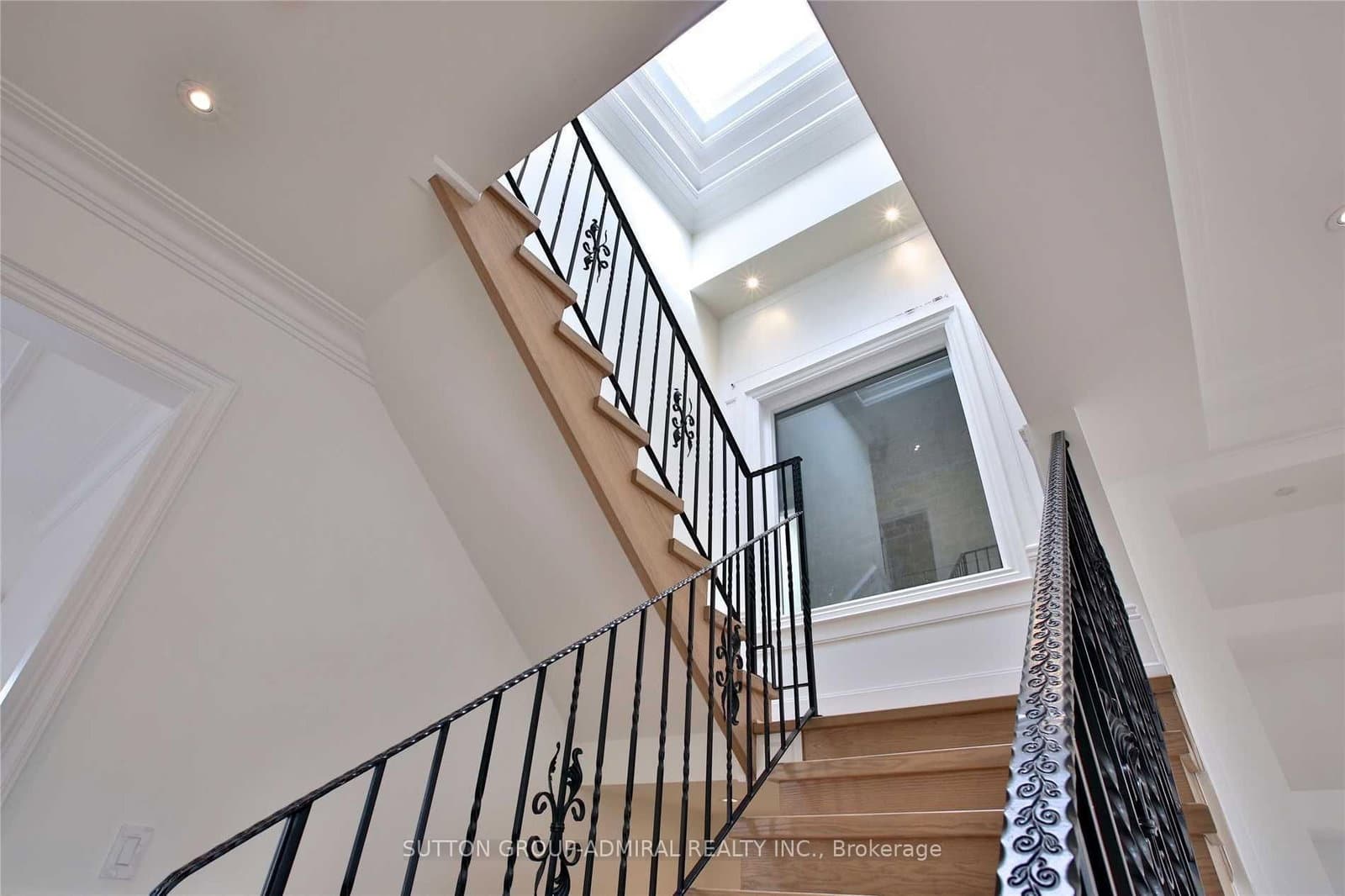 305 E FINCH AVE in Toronto - Property View