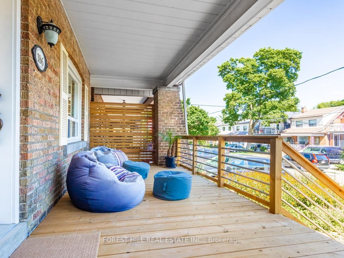 186 WESTMOUNT AVE in Toronto - Property View