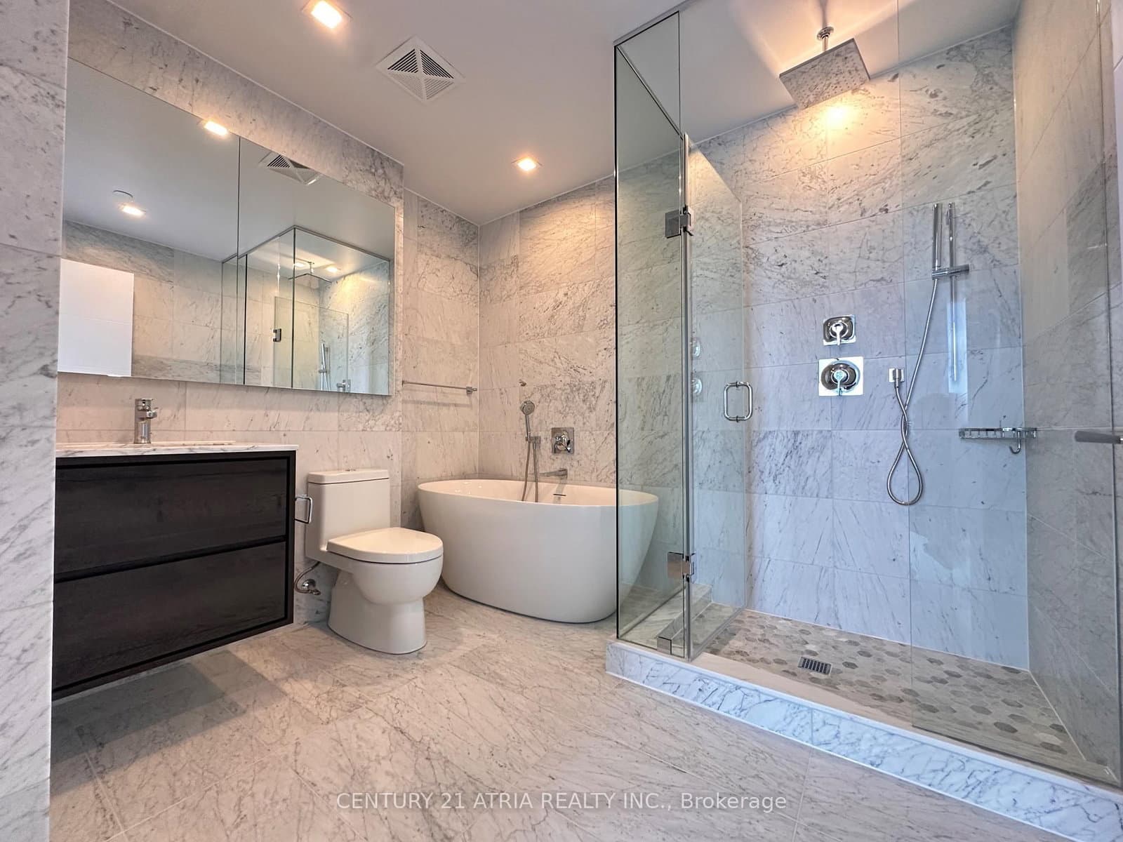 29 GREEN TRAIL CRT in Toronto
