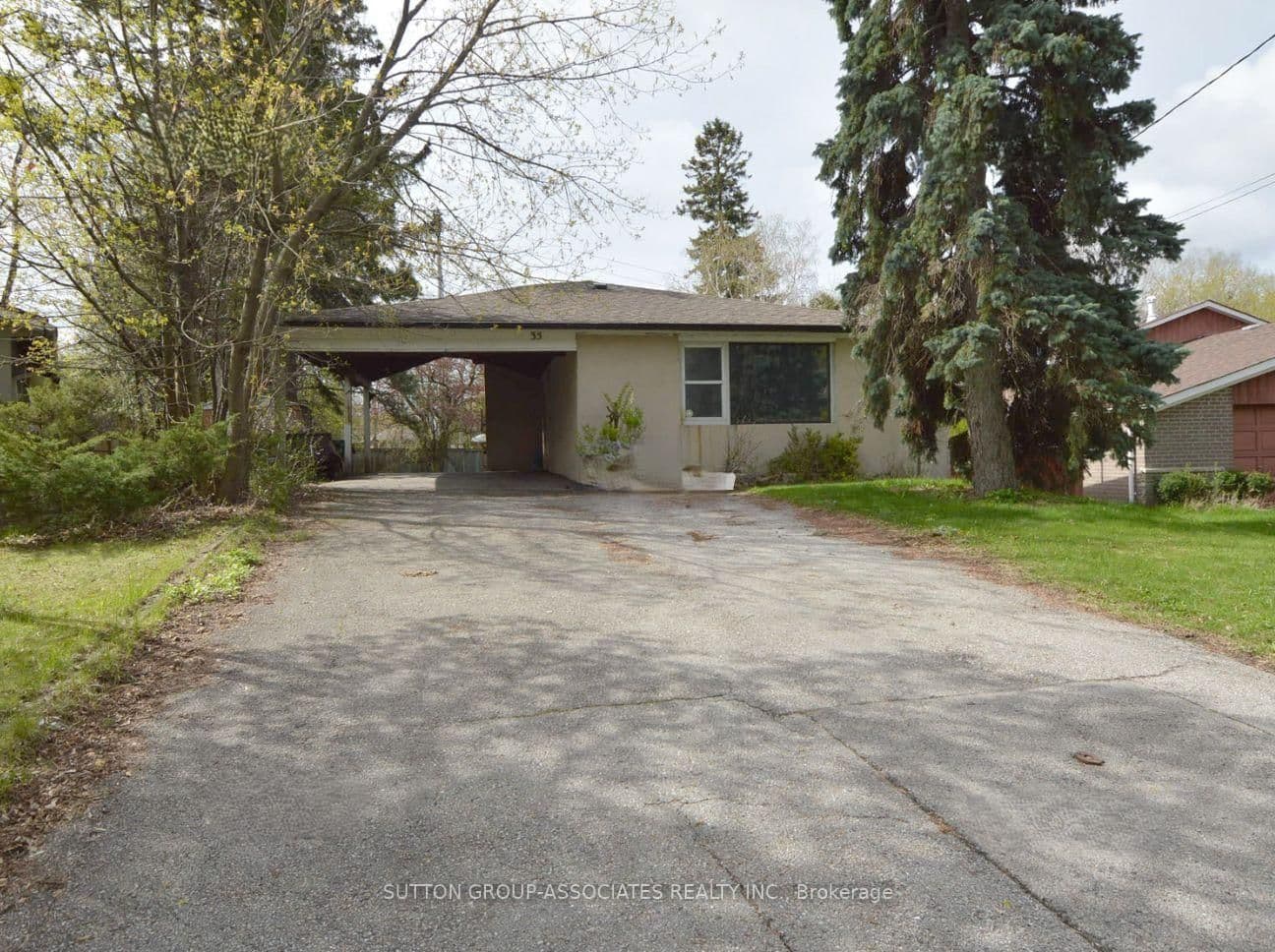 35 LONGHOPE PL in Toronto - Property View