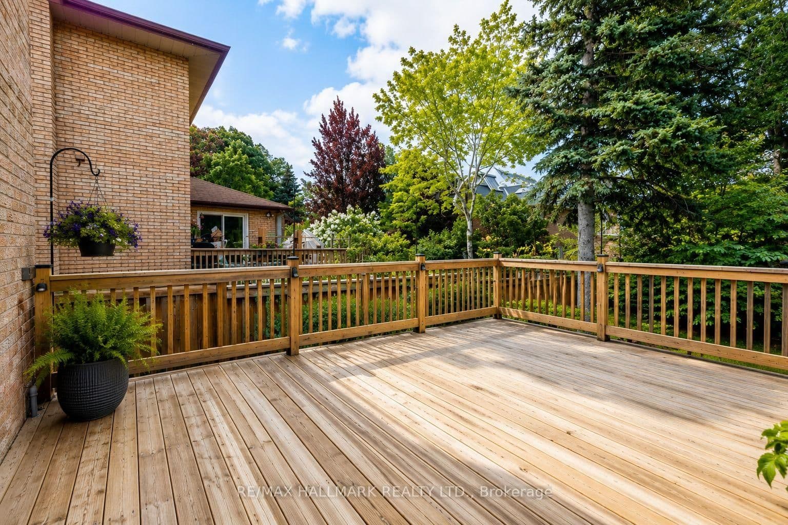 51 RISEBROUGH AVE in Toronto
