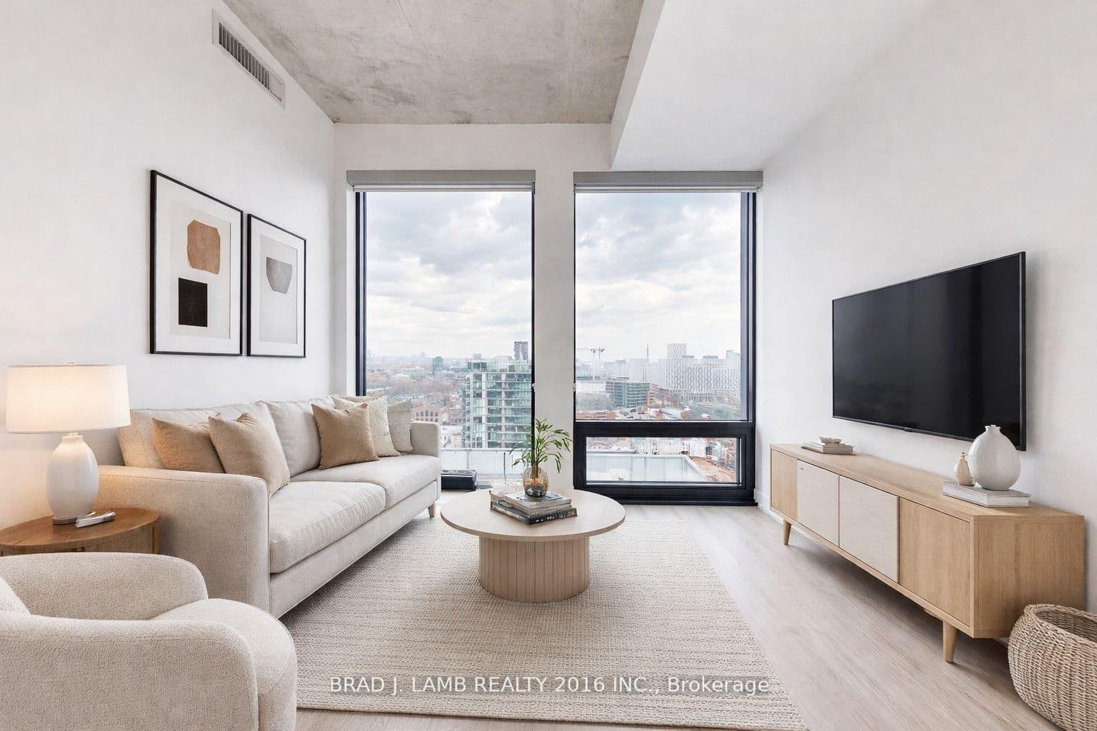 284 E KING ST in Toronto - Property View