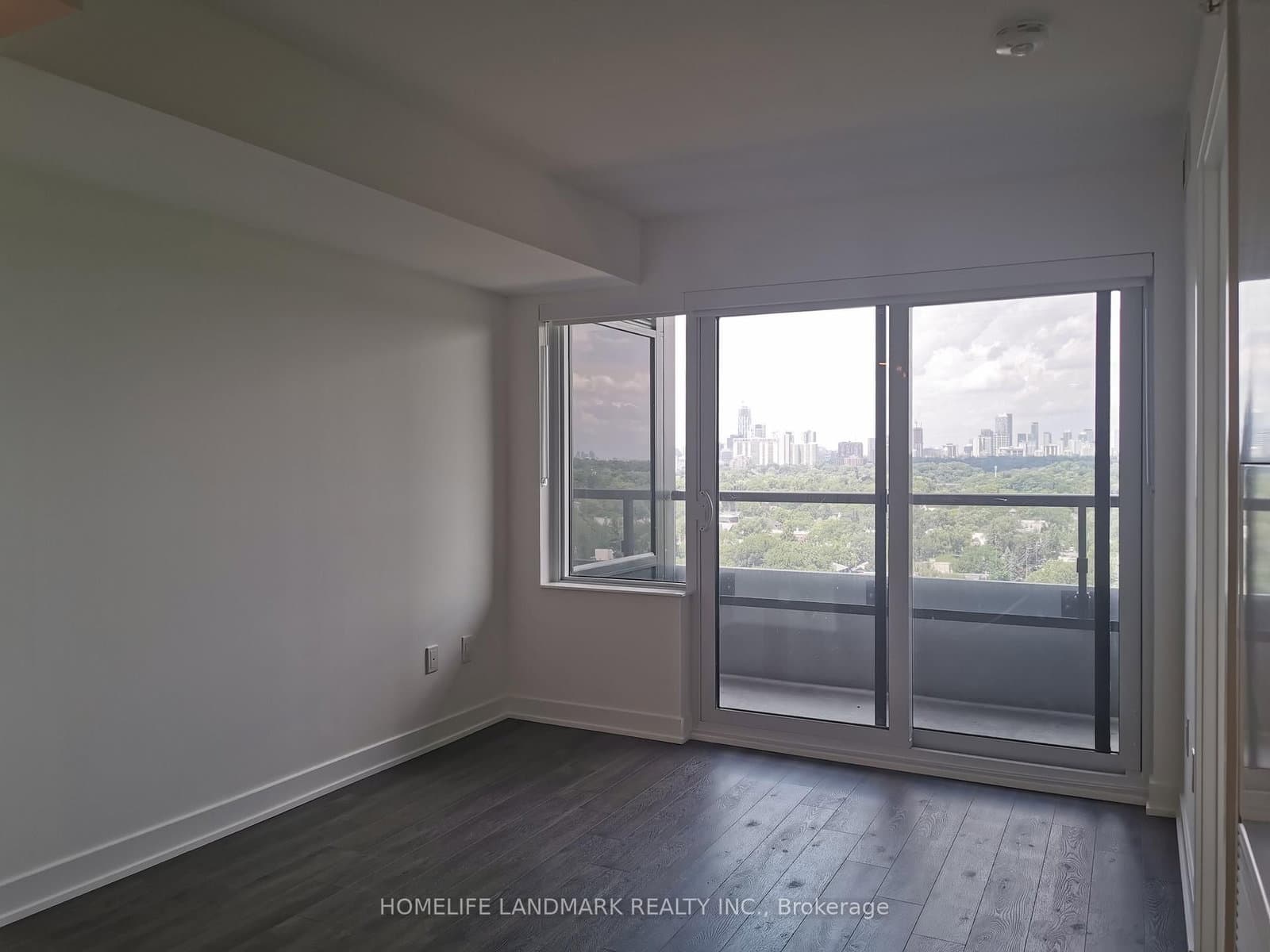 609 SHERBOURNE ST in Toronto - Property View