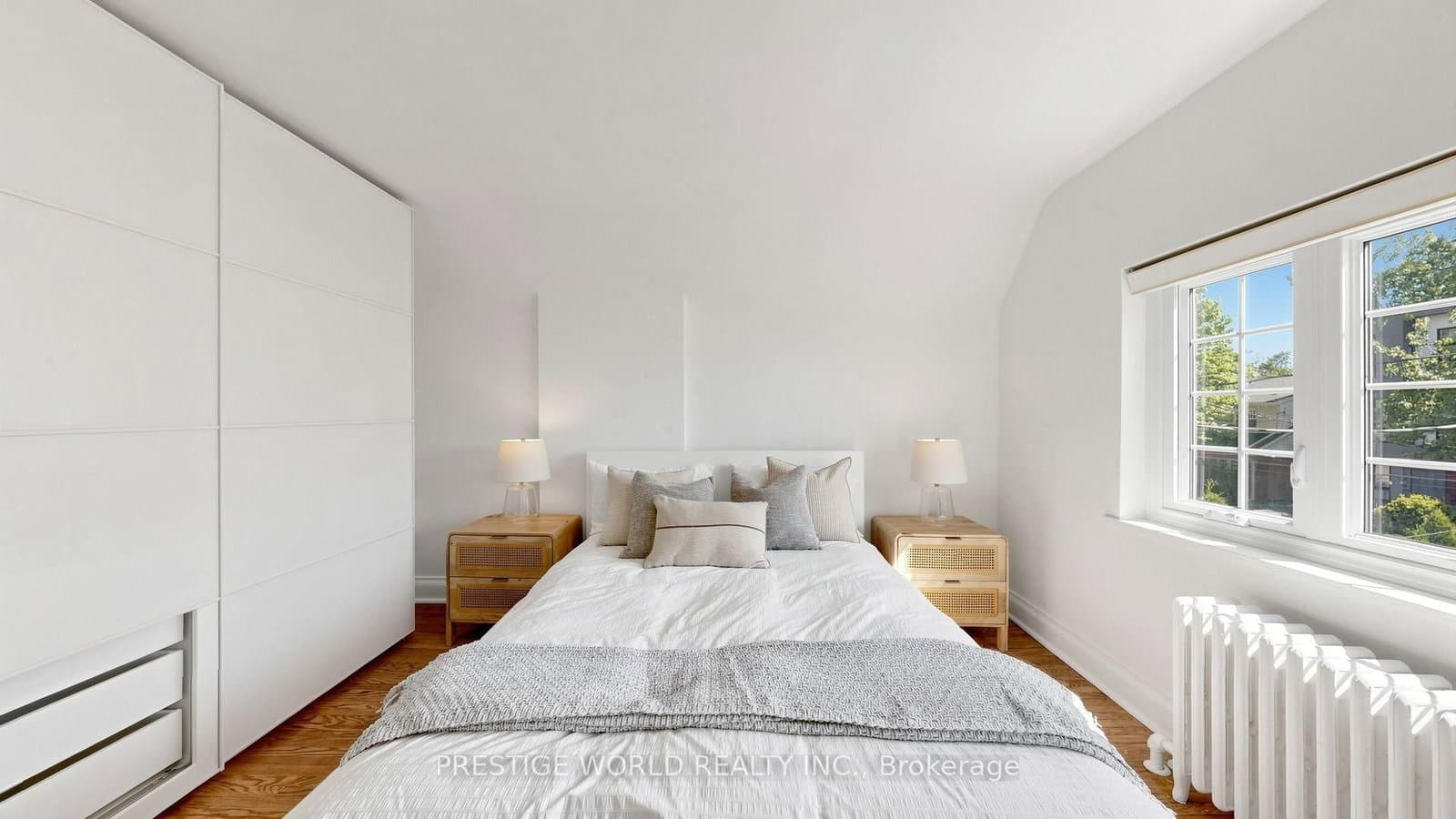 290 JEDBURGH RD in Toronto - Property View