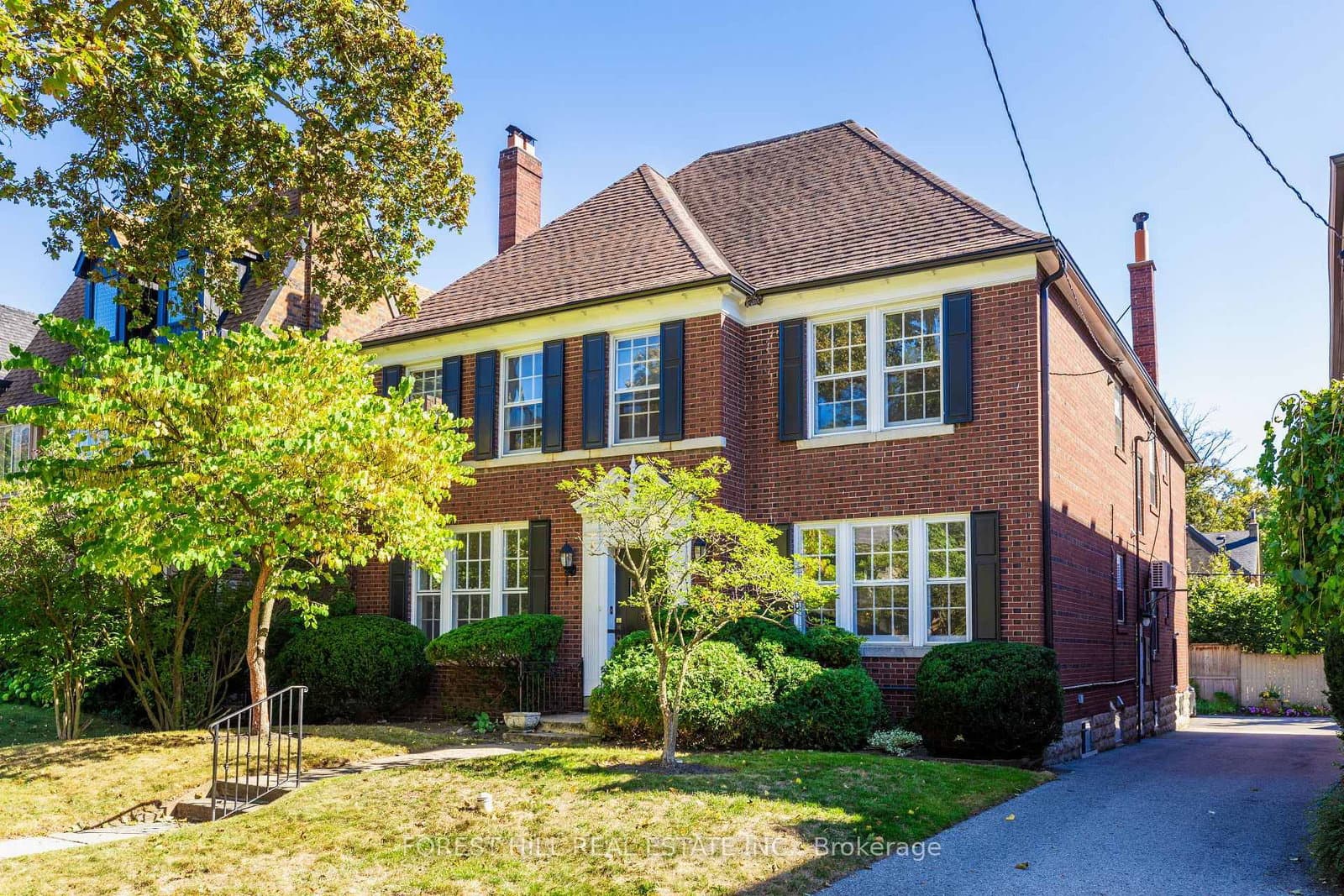 29 WHITEHALL RD in Toronto