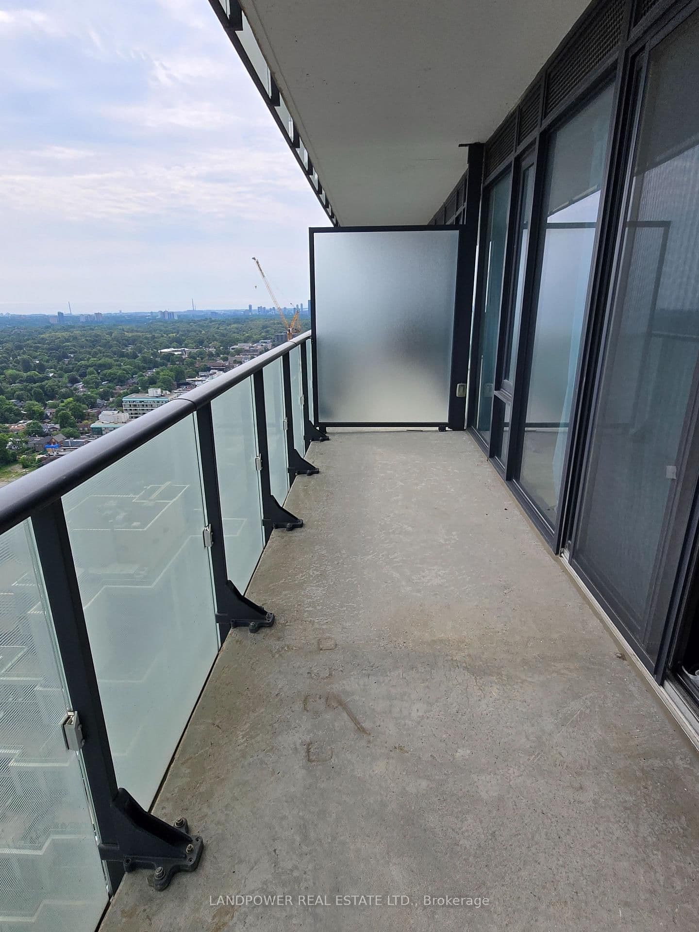 185 ROEHAMPTON AVE in Toronto - Property View