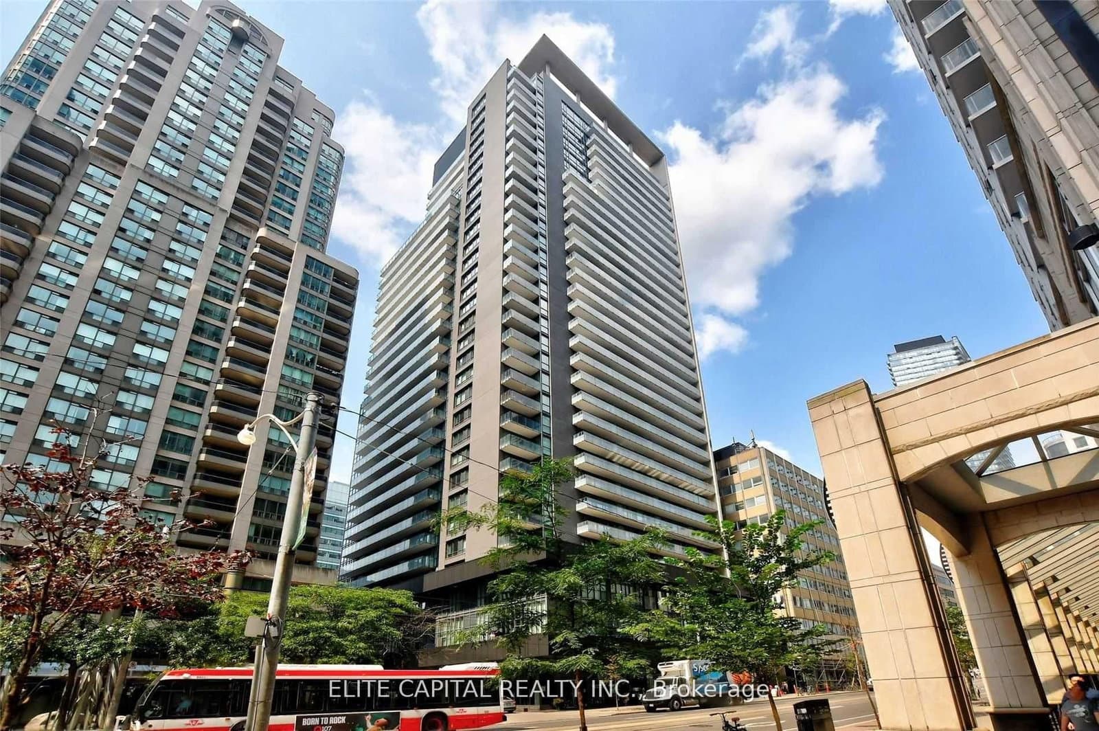 770 BAY ST in Toronto - Property View