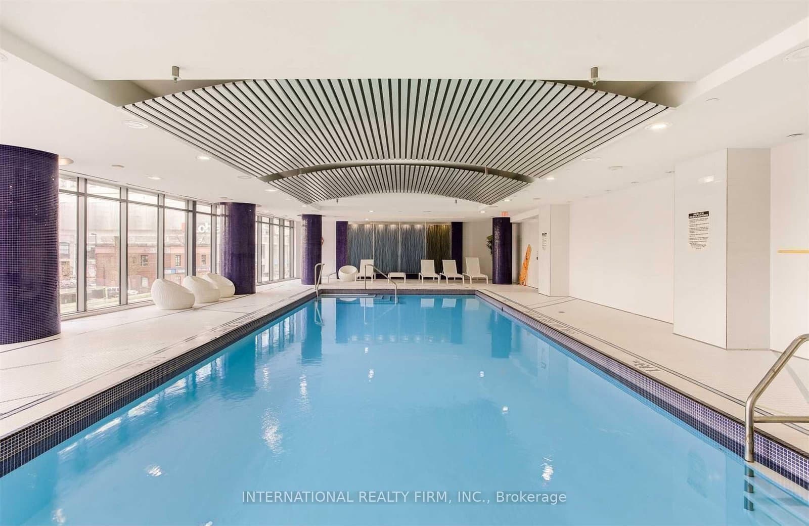5162 YONGE ST in Toronto - Property View