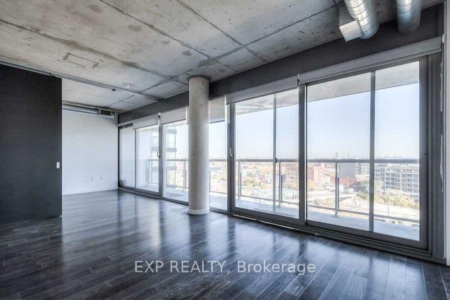 32 TROLLEY CRES in Toronto - Property View