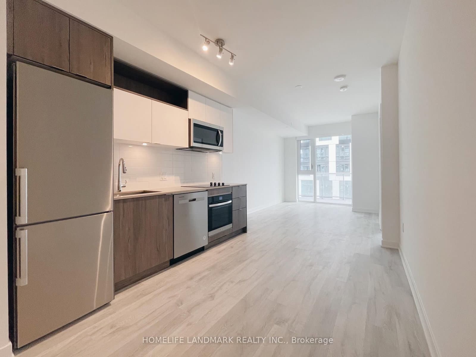 100 DALHOUSIE ST in Toronto - Property View