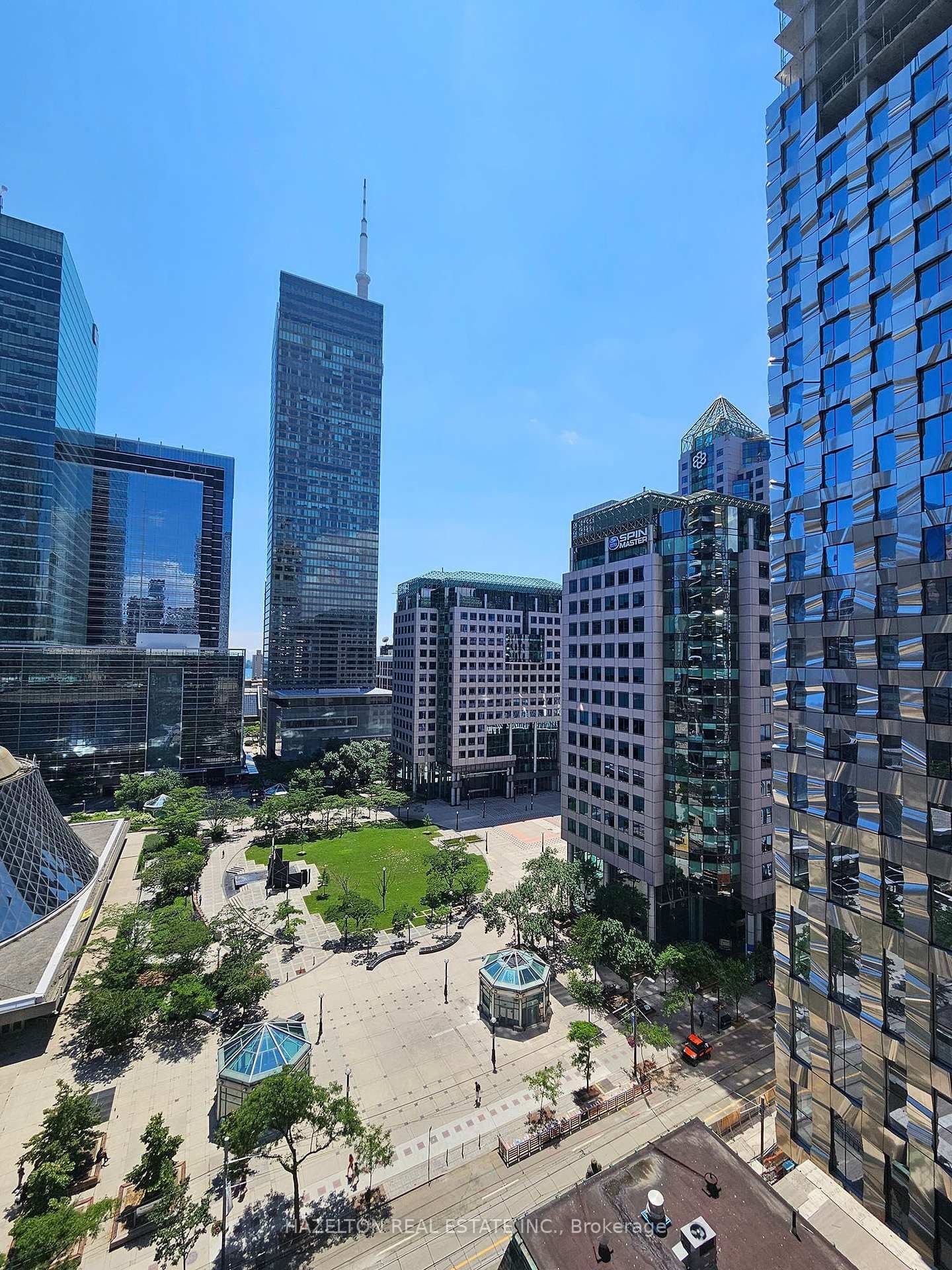224 W KING ST in Toronto - Property View