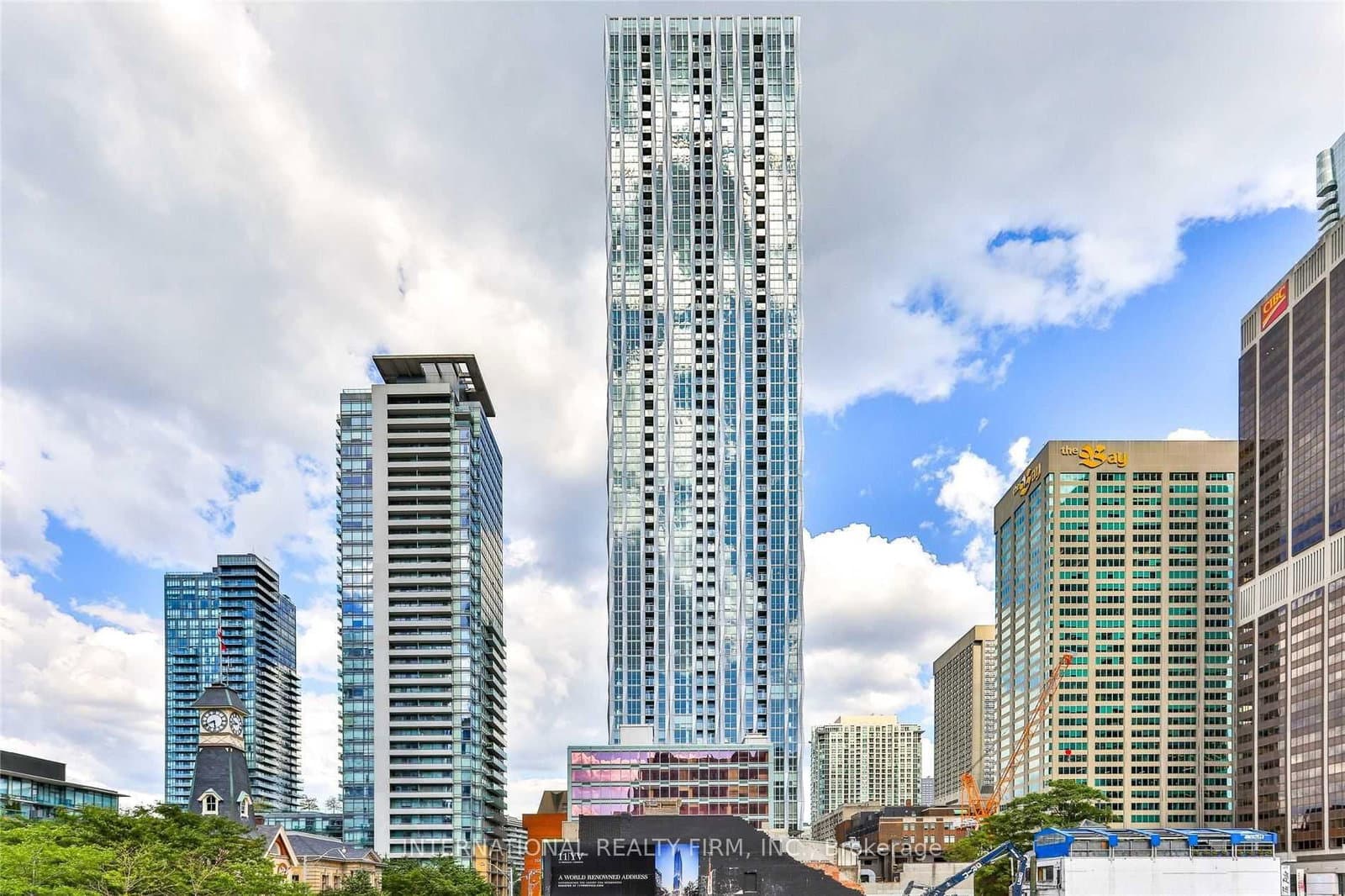 1 YORKVILLE AVE in Toronto - Property View